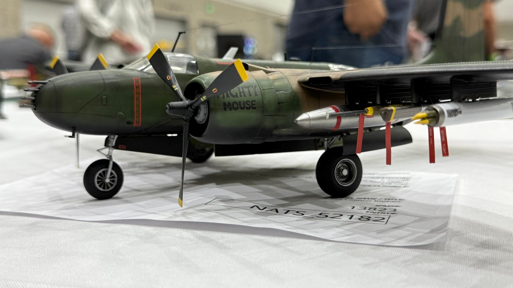 ICM 1:48 - B-26K Counter Invader, guerre du Vietnam de l'USAF