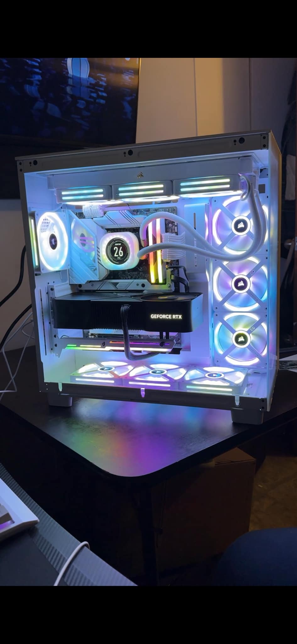 PC Builder and Setups Community | Vertical vs horizontal GPU ...