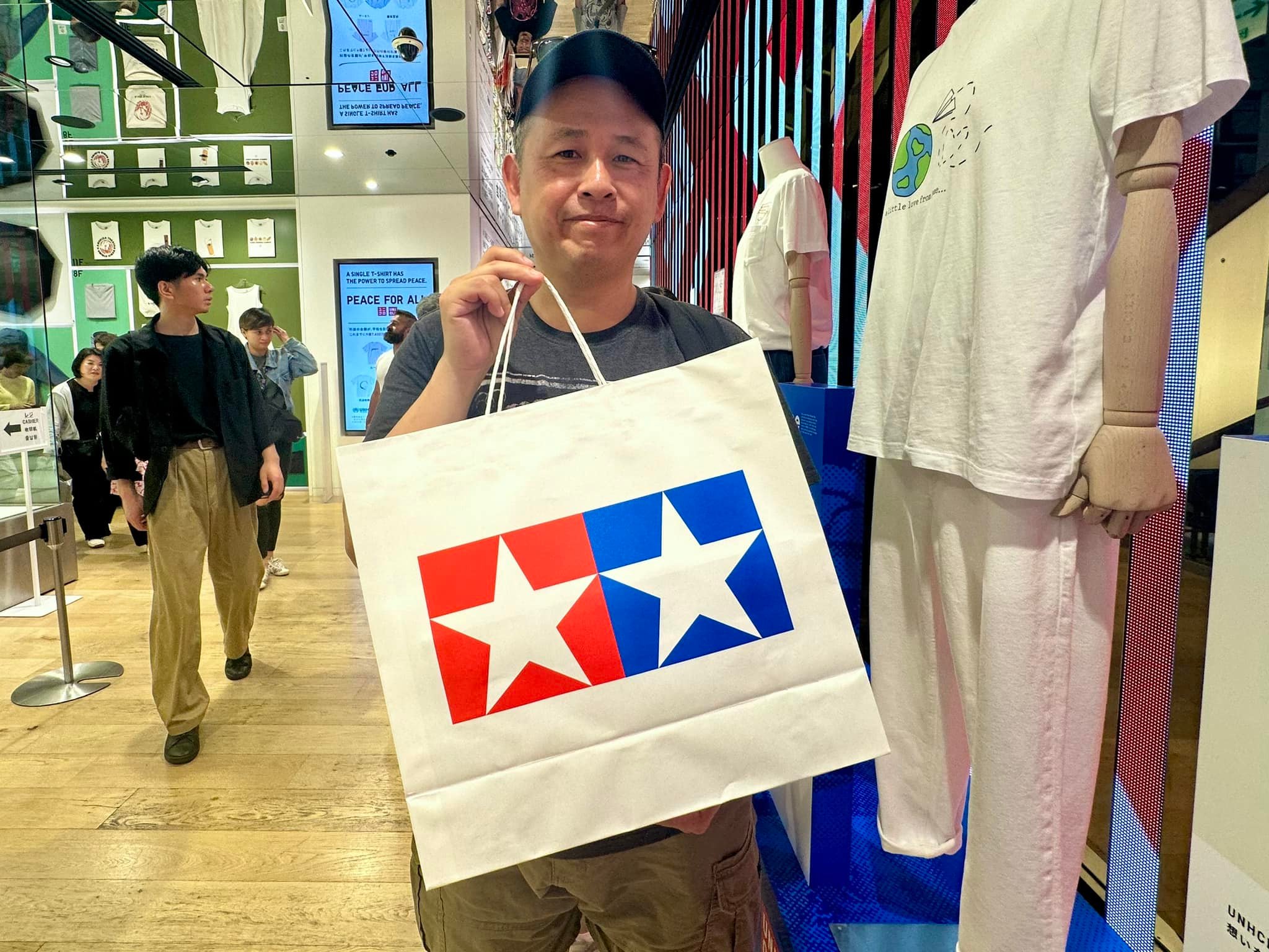 Personal style statement in Ginza fashion capital