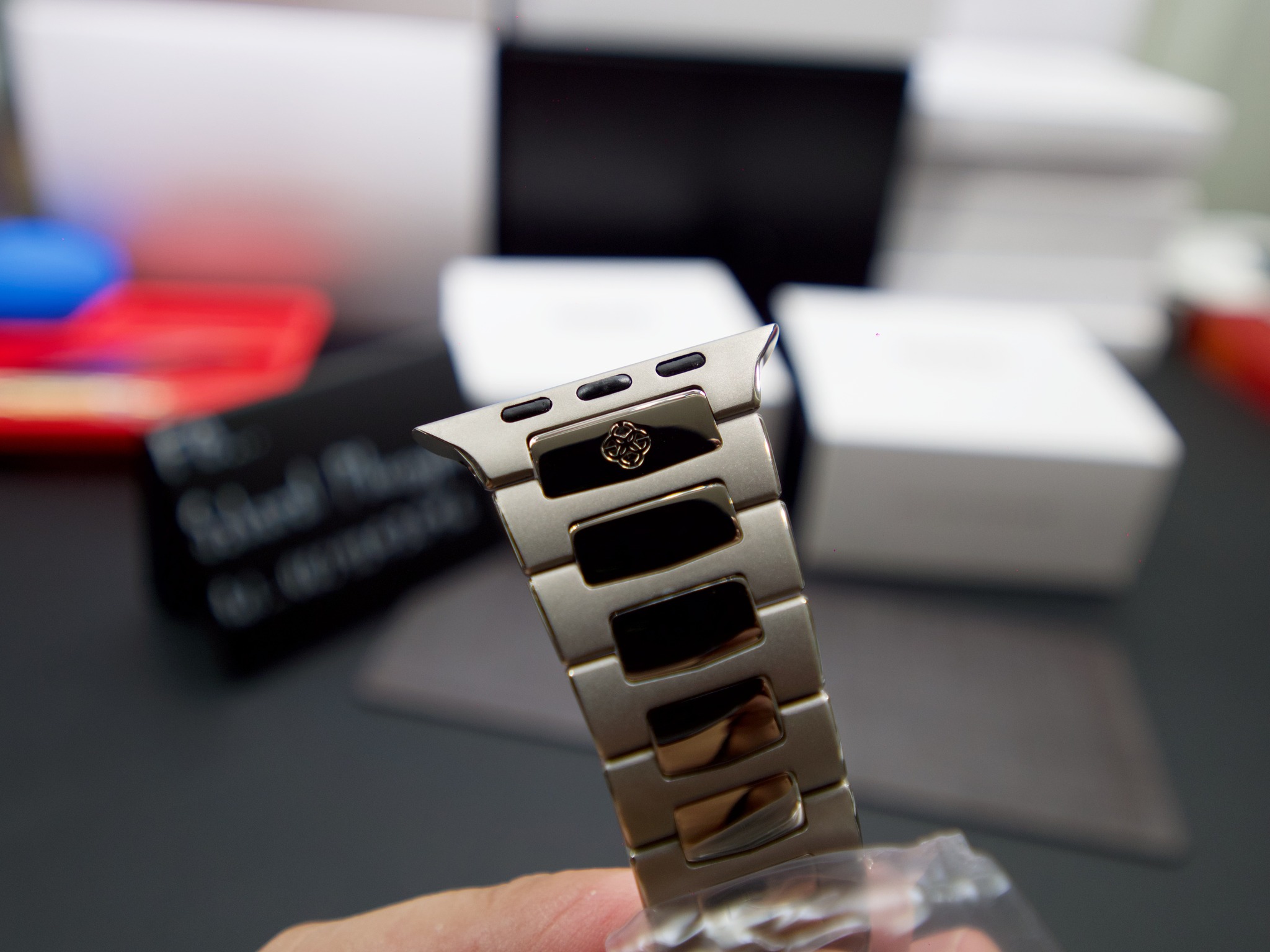 ขาย Apple Watch Strap Golden Concept Royal ii Titanium Grey 