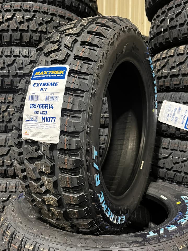 Maxtrek Extreme R/T tires for kei trucks in stock