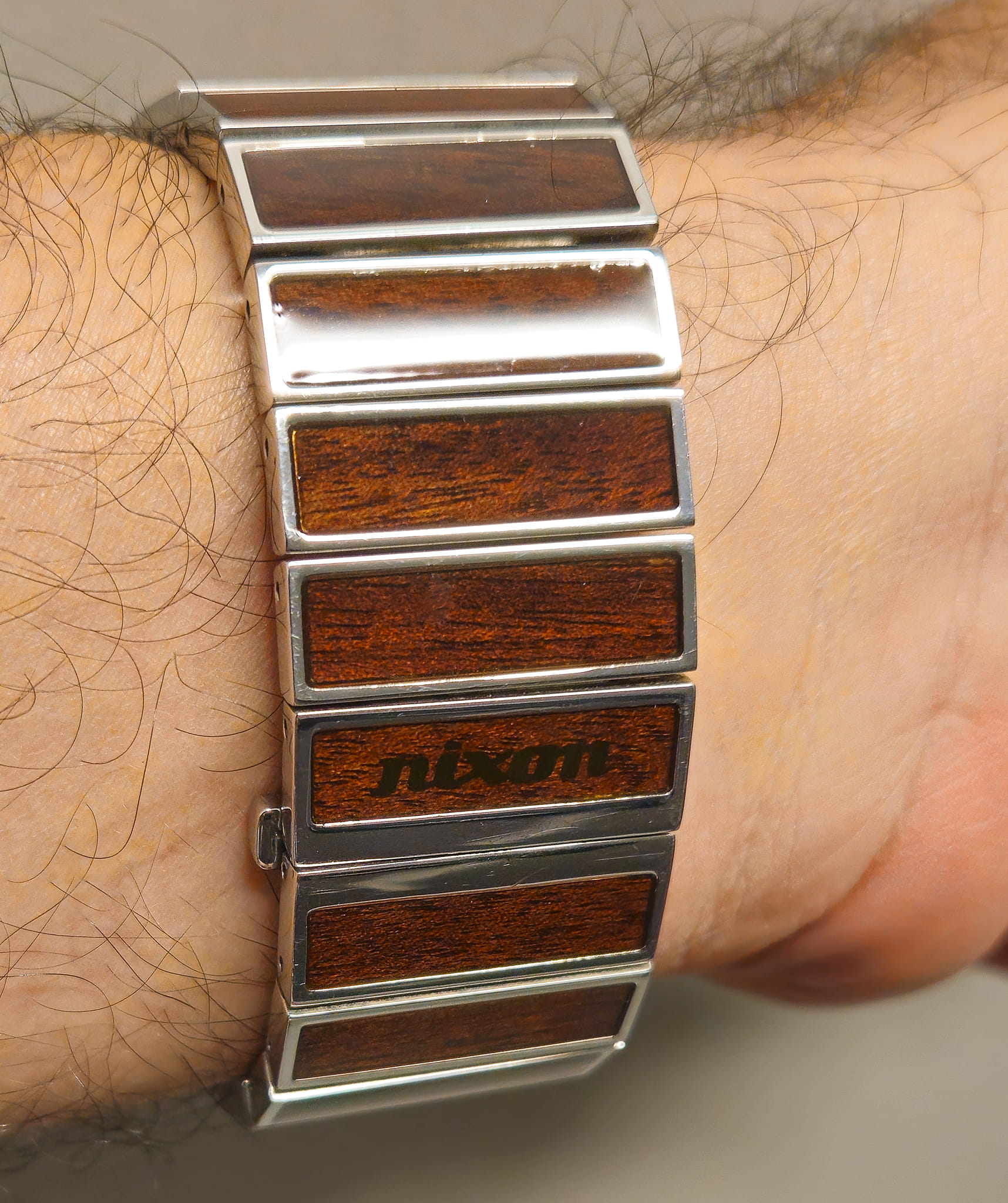 Unique Nixon 