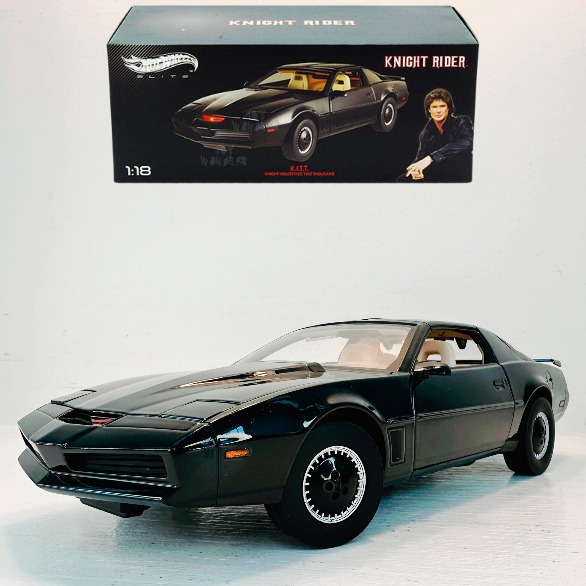 Hot Wheels Elite 1/18 scale KITT review