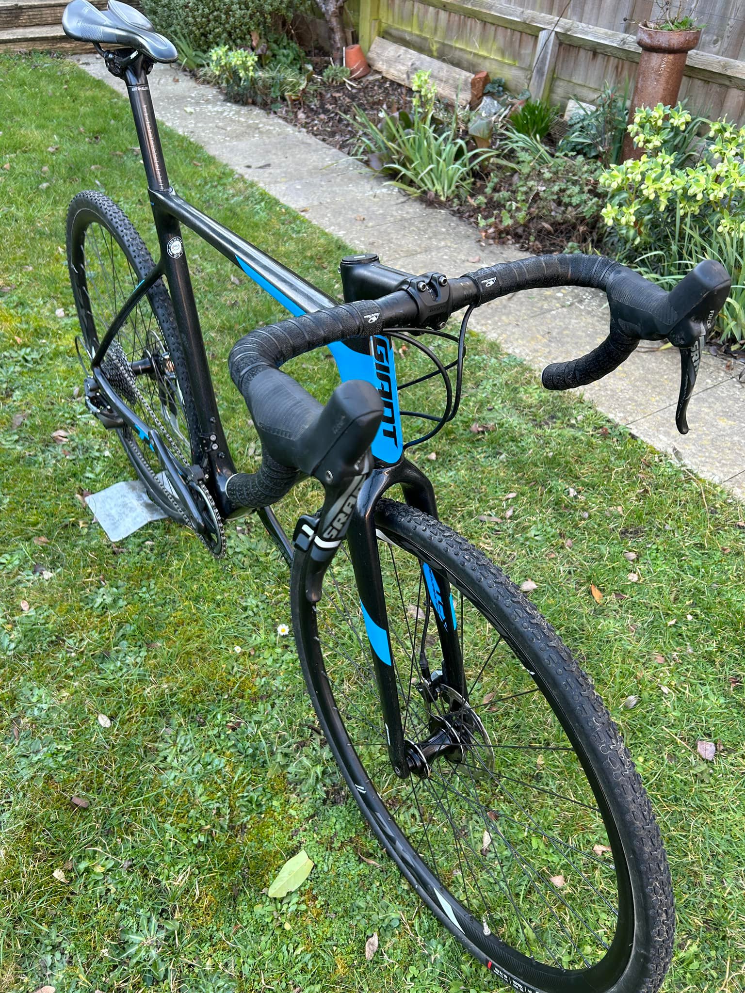 Giant Cross 3600 Cycle for (SOLD) Whatsaap : 03138665363 Price