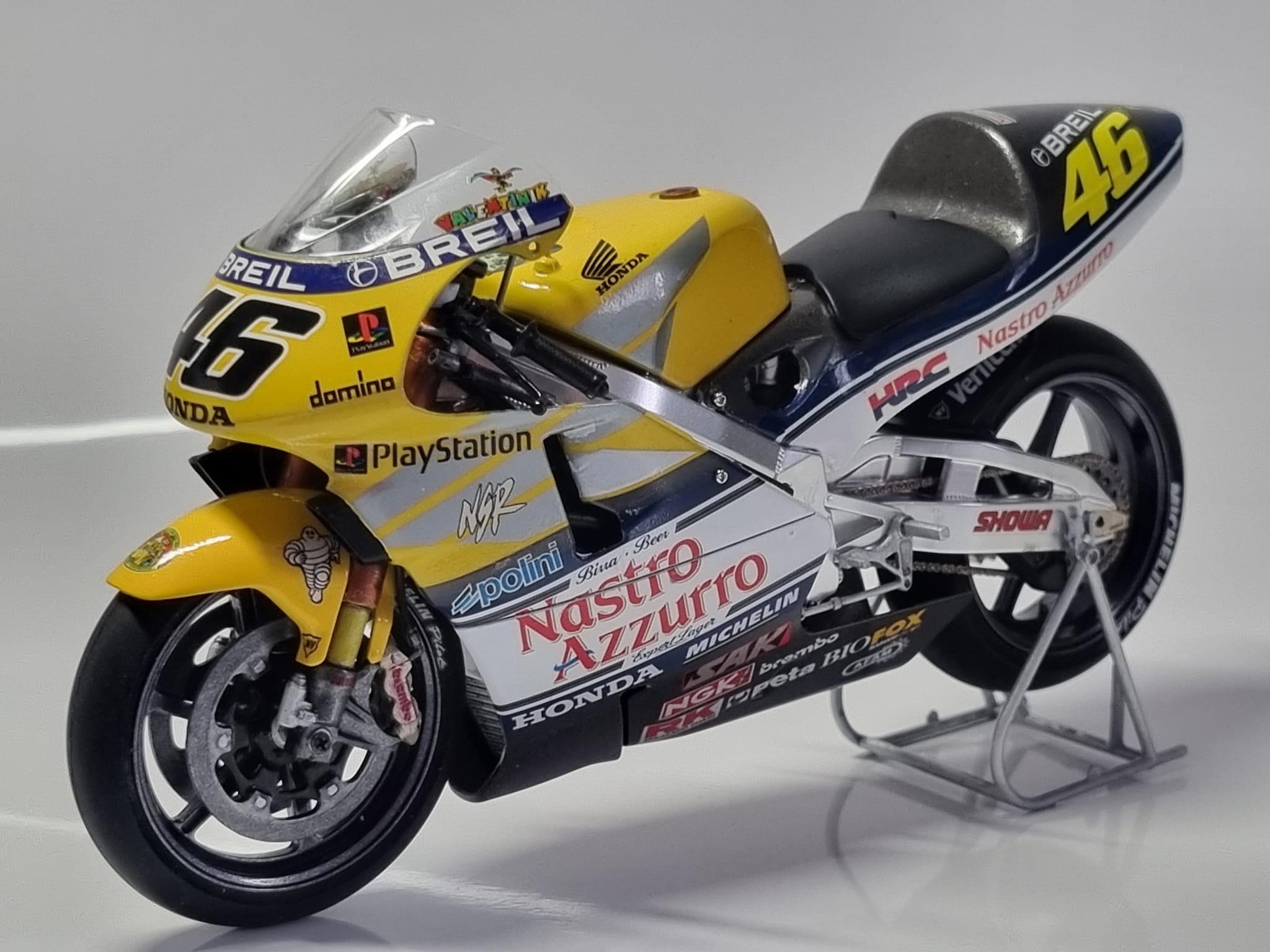 Tamiya Honda Pons NSR 500 model completed