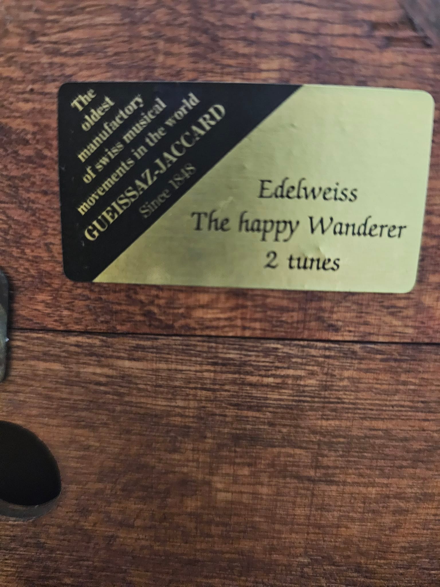 What is the date and specs of a Gueissaz-Jaccard cuckoo clock?