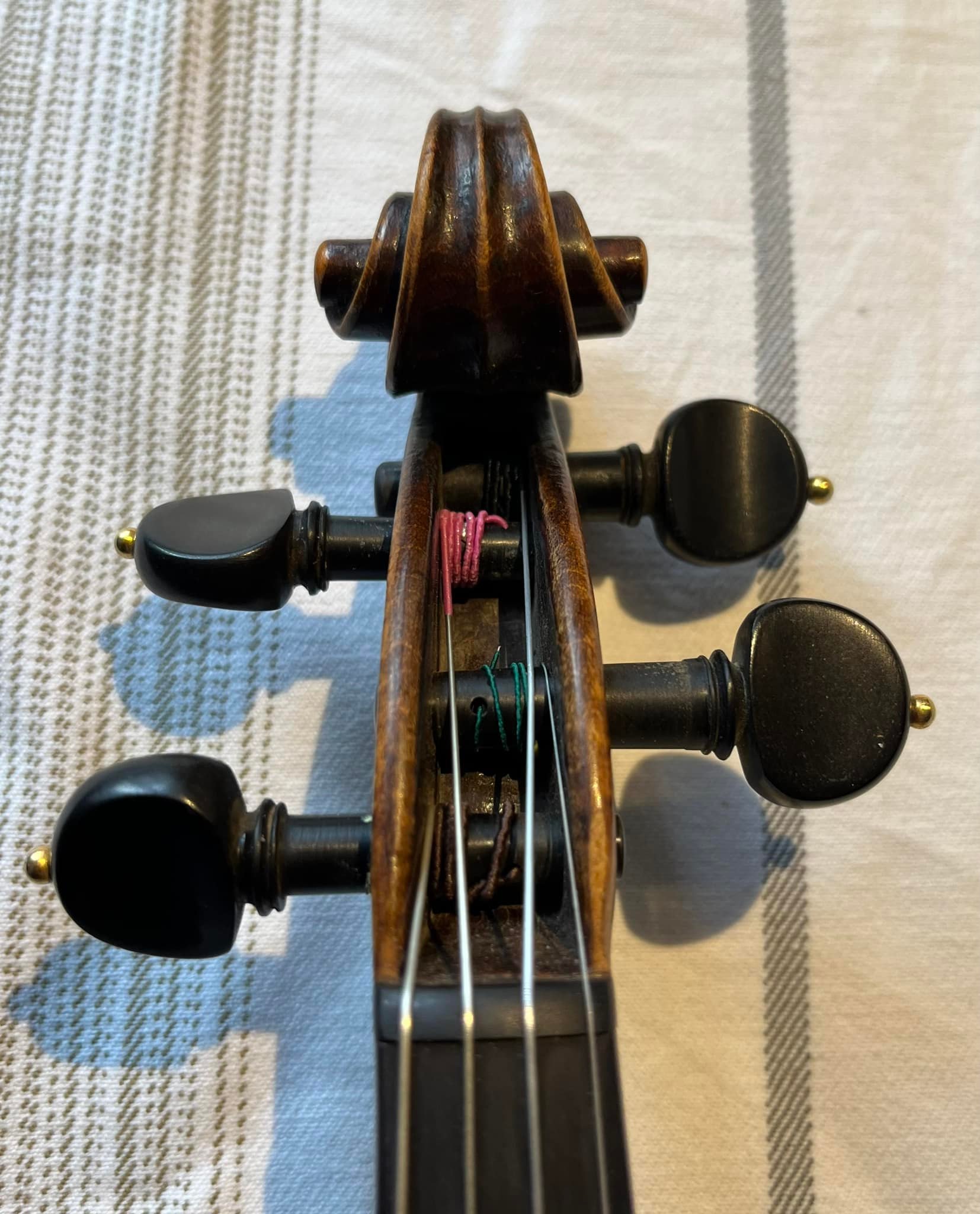 What is the authenticity of an Antonio Guadagnini violin from