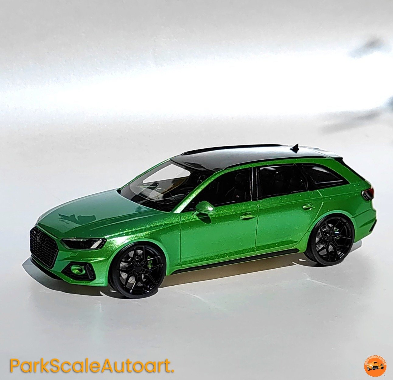 Audi rs4 avant model car details