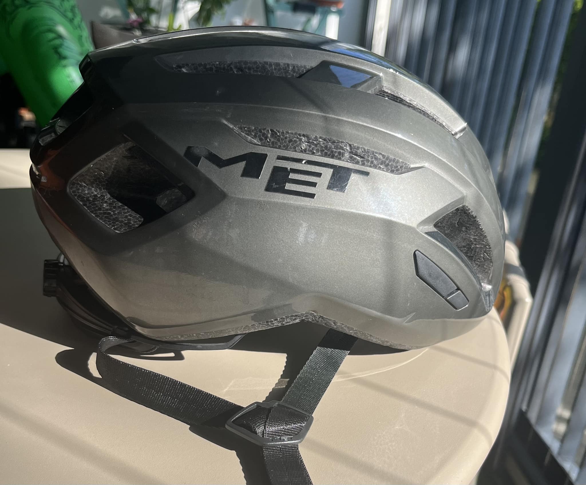 gage smith helmet vs bern Watts 2.0 MIPS Winter MIPS / L / Satin Vapor MIPS rotational protection systen Bell Gage Mips Review |