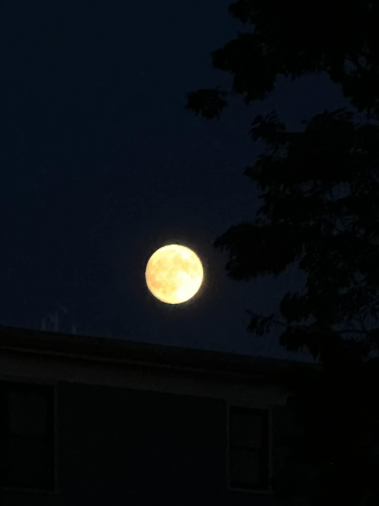 Do ya feel lucky? The almost-full moon sets just before 5 a.m.