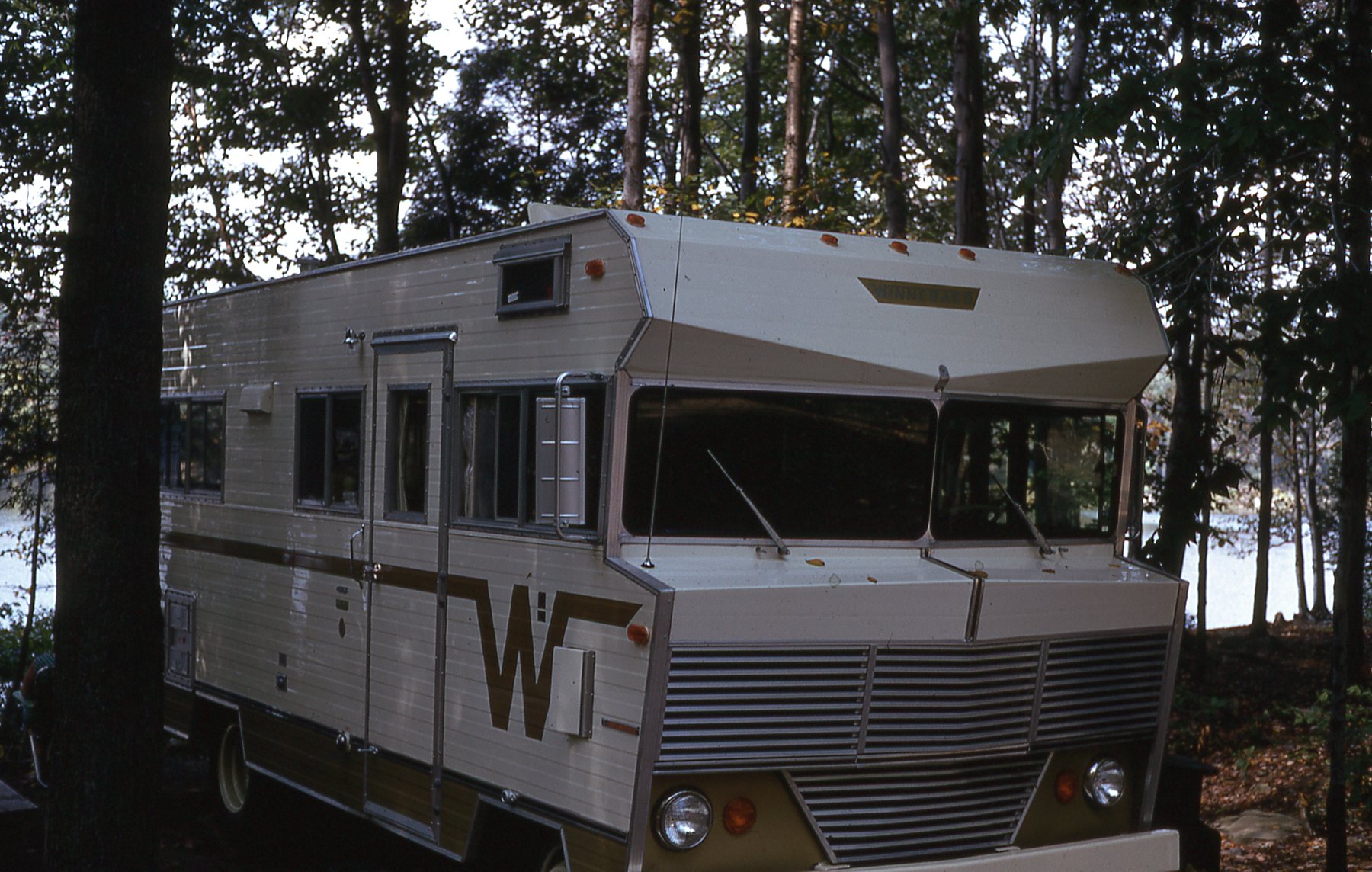 Classic Winnebagos & Vintage RVs! | A few months ago I got a bunch of ...
