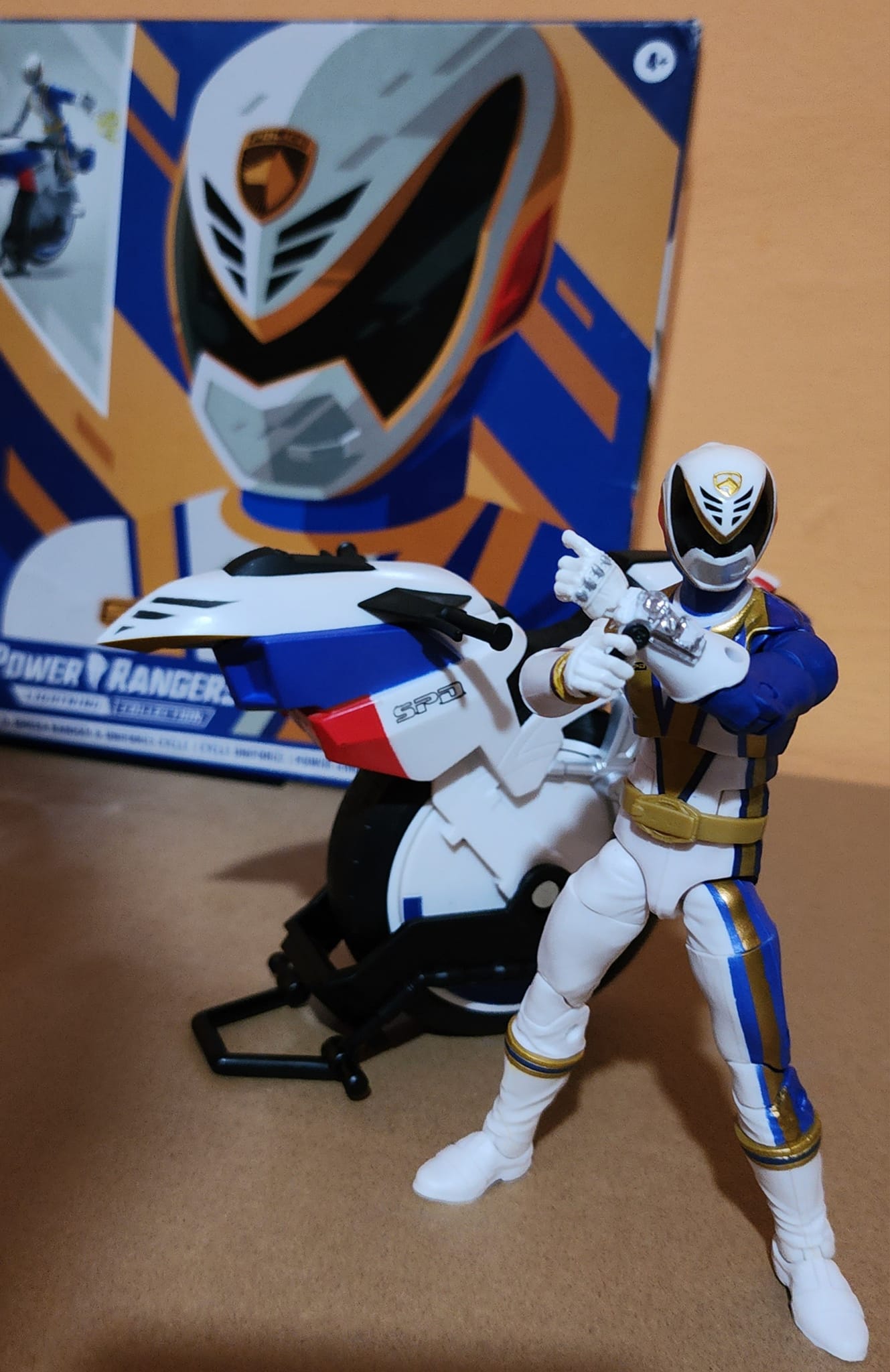 Finally got the Omega Ranger to complete the SPD team. Will try to 