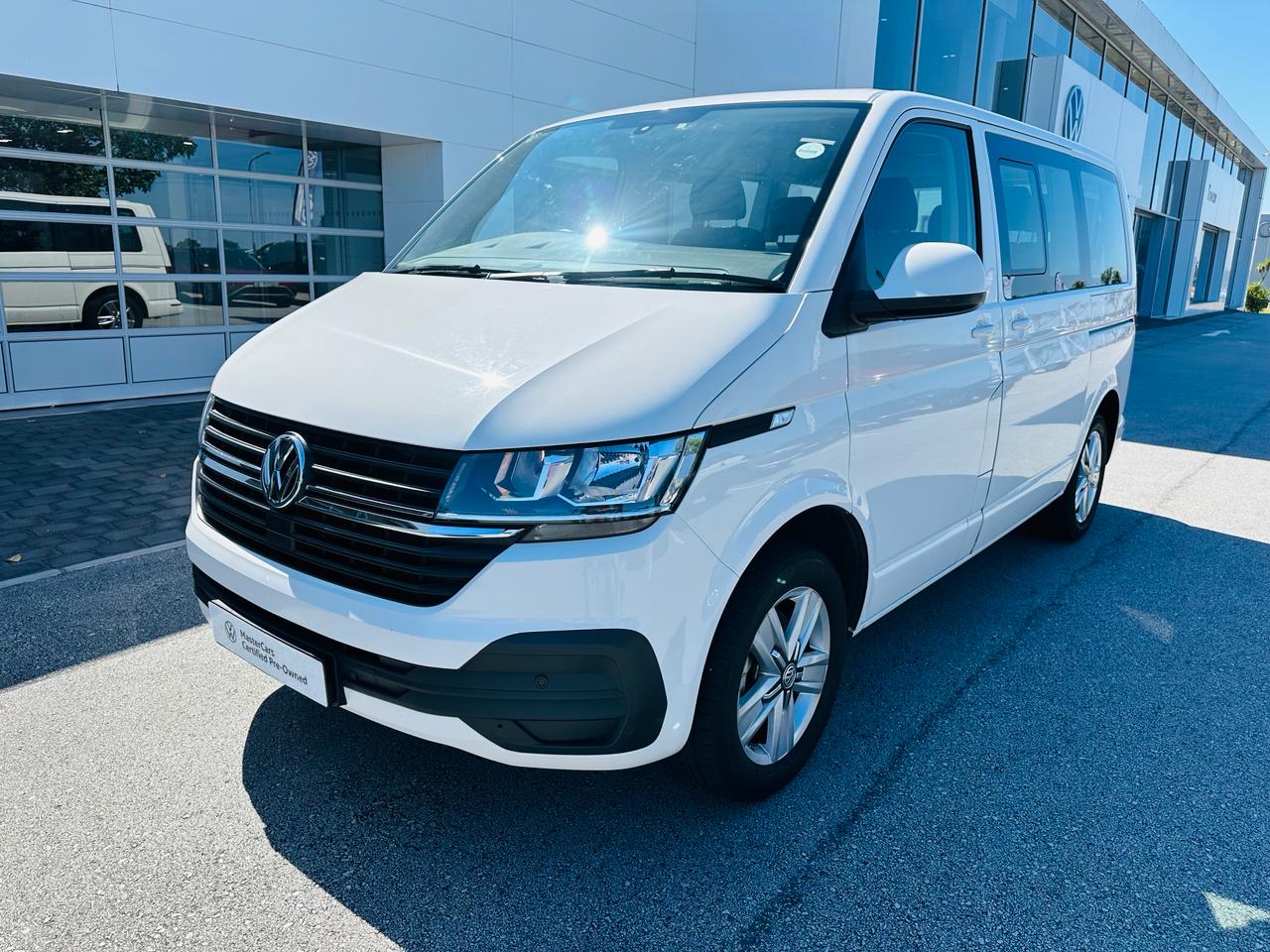 Pezo Qeqe - 2021 VW T6.1 KOMBI 2.0TDI DSG 110KW TRENDLINE,...