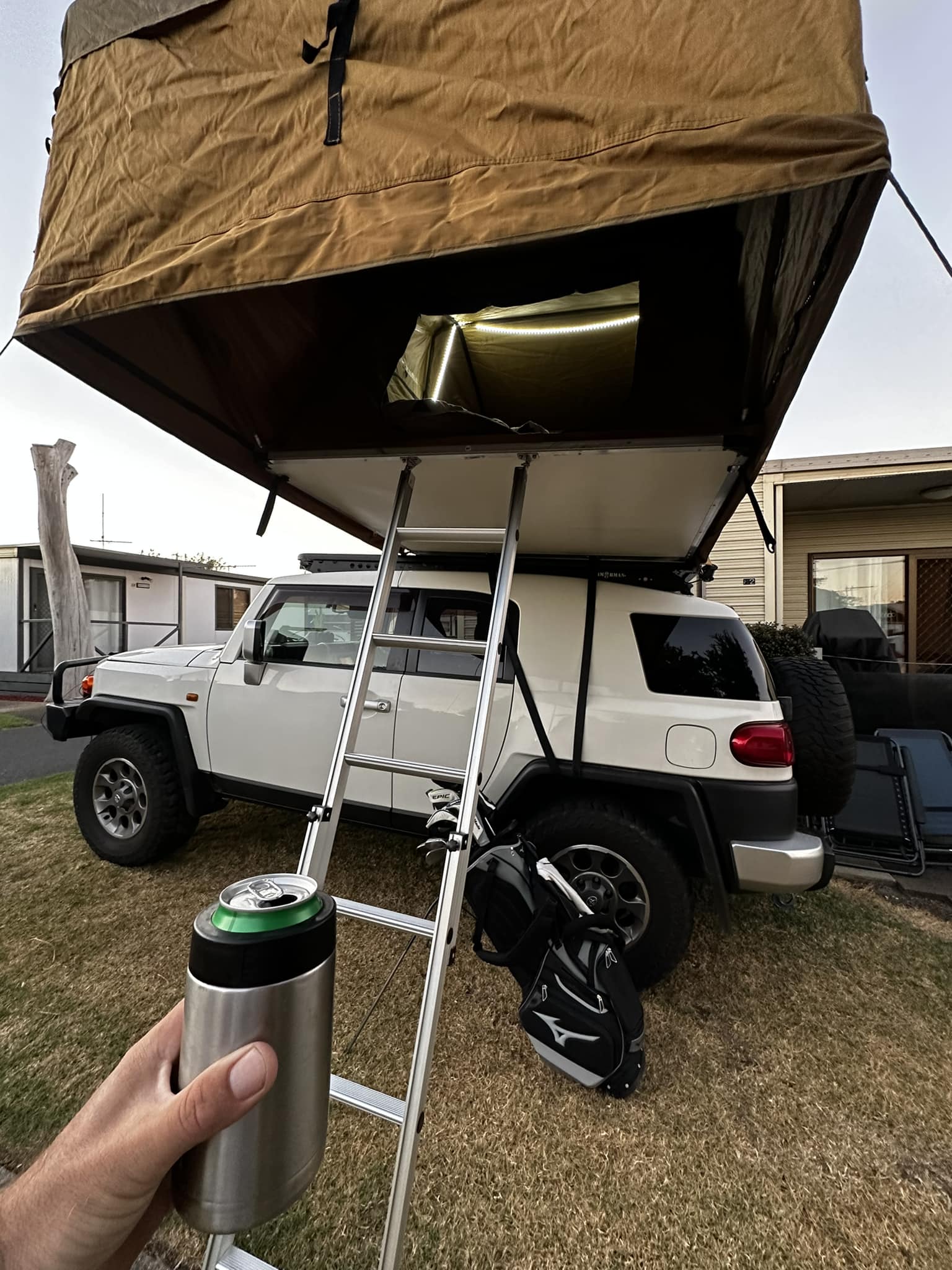 moorhead zelt nebraska 3 Megahorn Hot Tent Shelter GUILTY GEAR -STRIVE- A.B.A Category:Trekkingrad_Shimano DH 3D37  Nabendynamo  mit Schnellspanner Zuladung | Ortlieb-Halterung:70 L | QL2.1