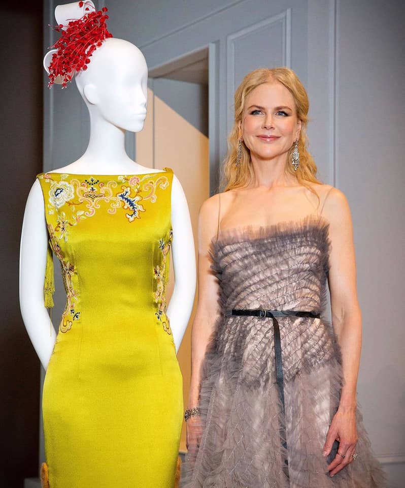 nicole kidman green dior dress wearing John Galliano's iconic chartreuse “Absinthe” to the 1997 Academy Awards designer-thierry-mugler