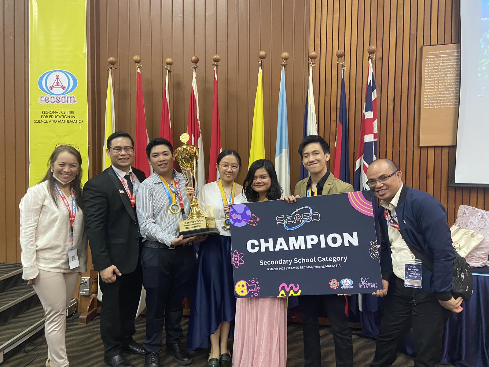 GMA News - TEAM PHILIPPINES TOPS SEAMO SCIENCE, MATH OLYMPIAD FOR ...