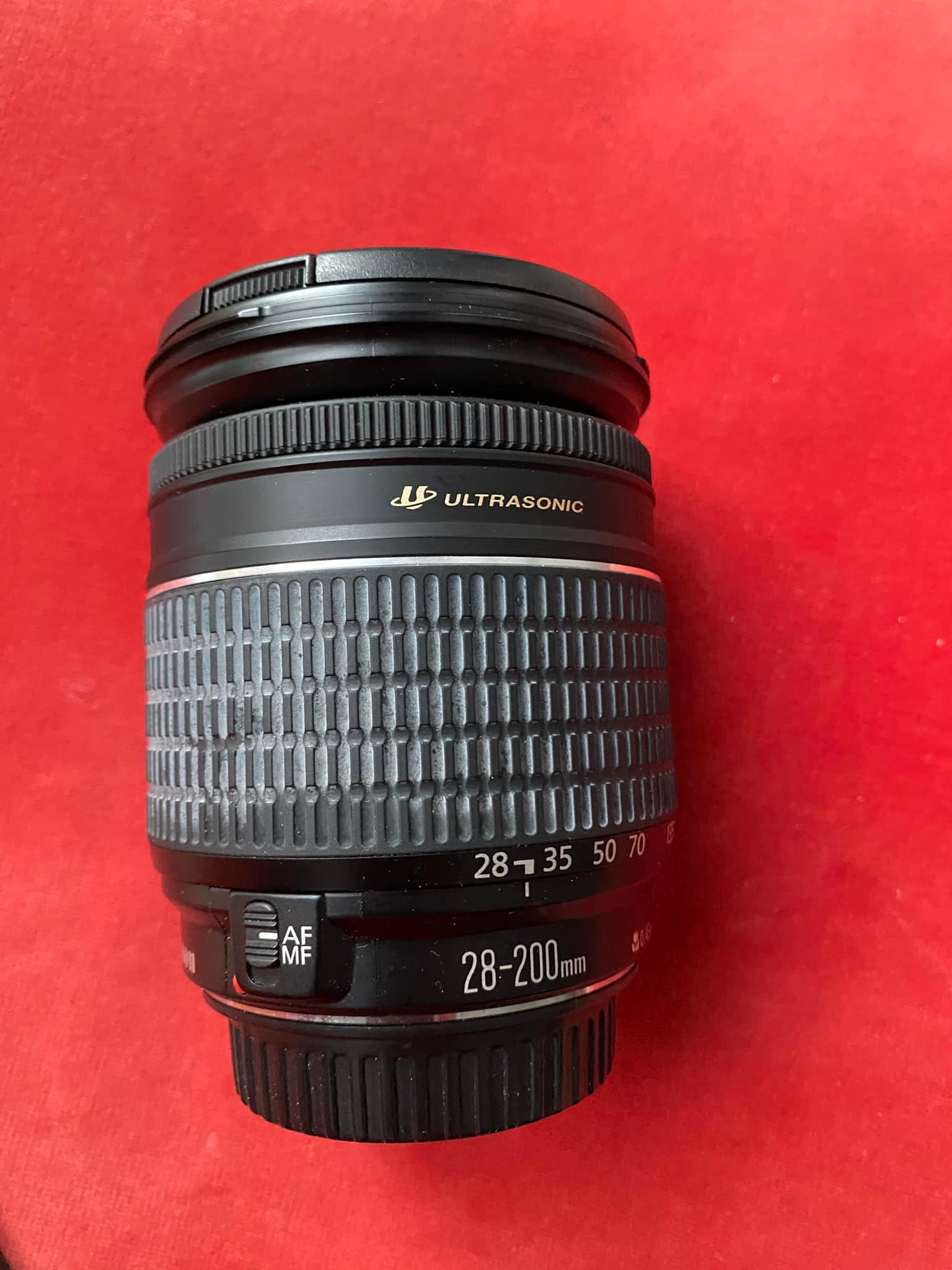 Canon Ultrasonic 28-200 lens. Probably 15-20 years old. I have not 