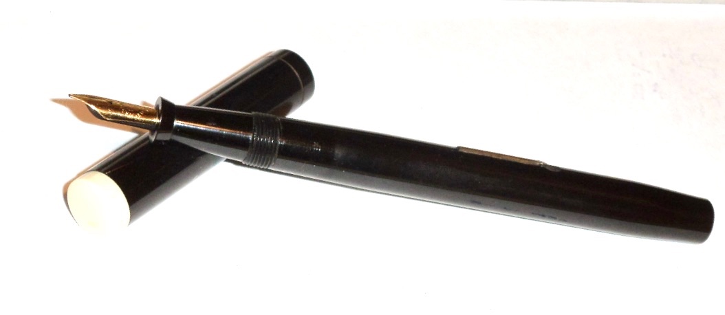 What is this vintage flat top fountain pen with 14k gold plate nib?