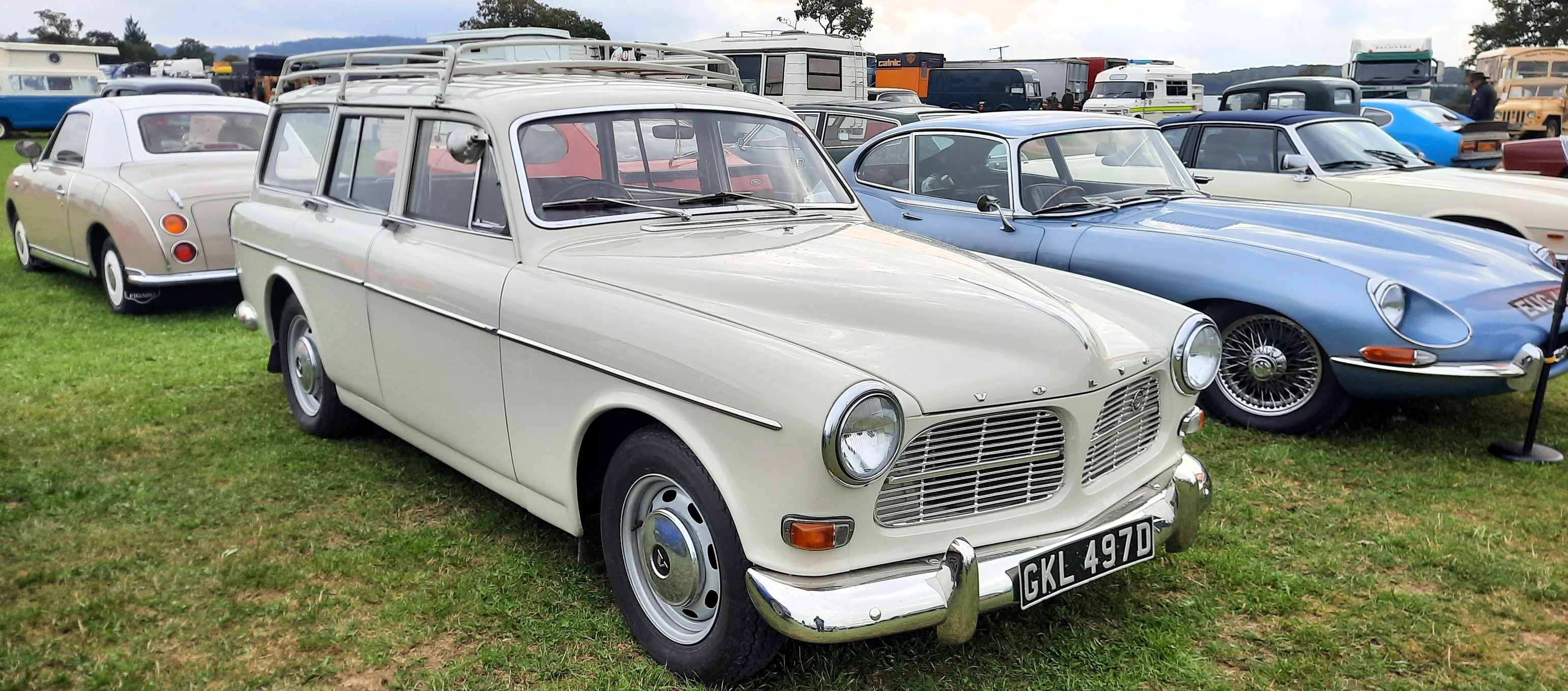 World Cars from the 1930s to 1980s | 1966 - Volvo Amazon P220 Estate ...