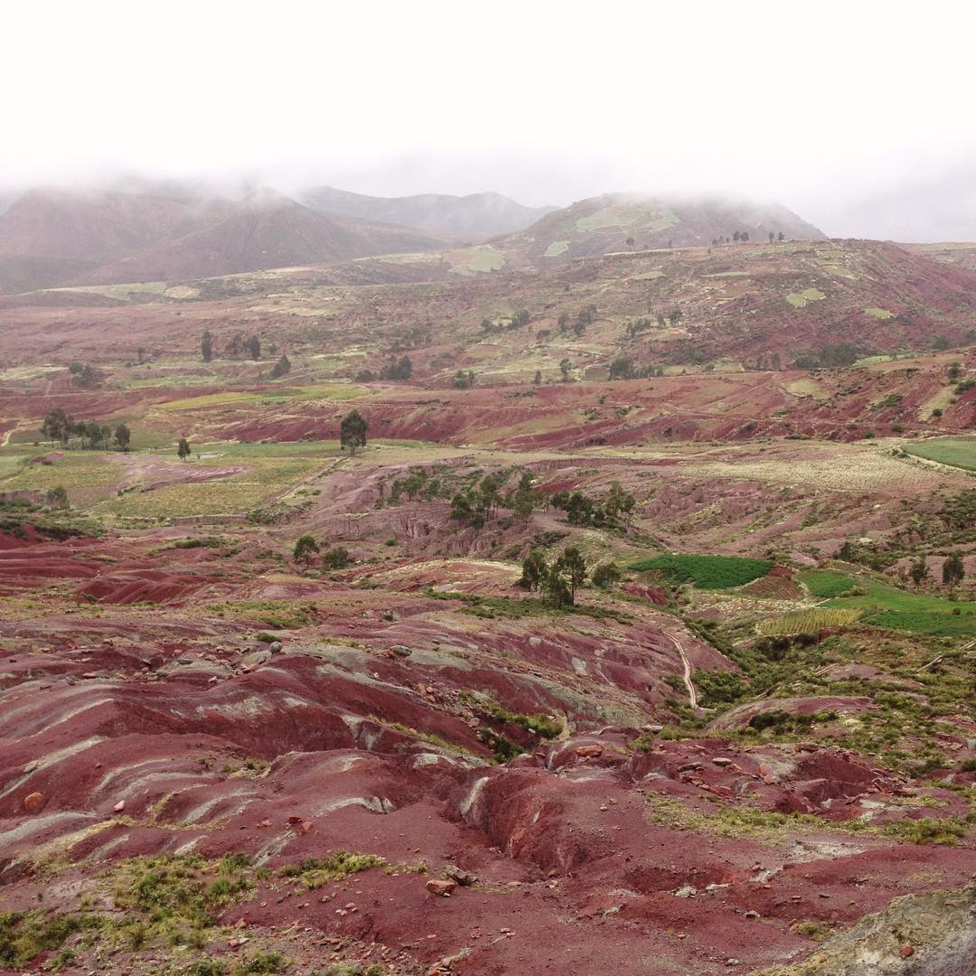 Condor Trekkers - The valley of Potolo, right before...