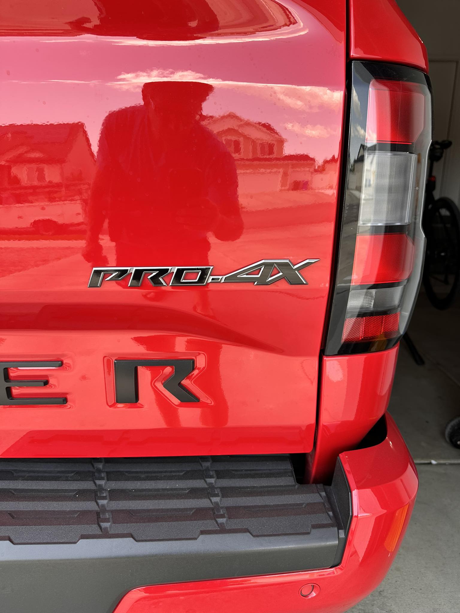 VINYL SET OF 2: TAILGATE + HOOD Matte Red Letters 2022 2023 2024 Frontier