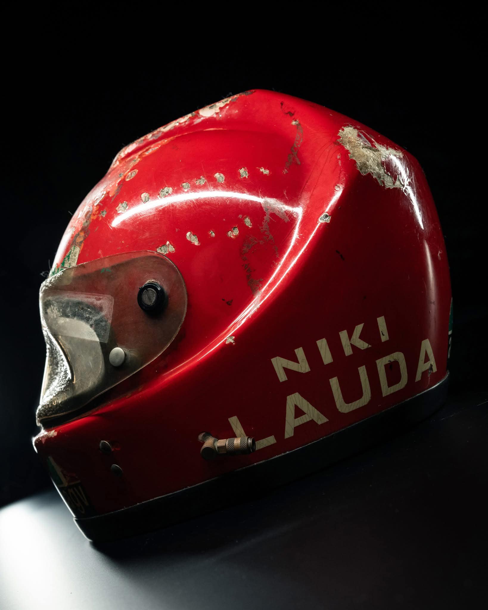 Niki Lauda's 1976 crash helmet returns to Italy