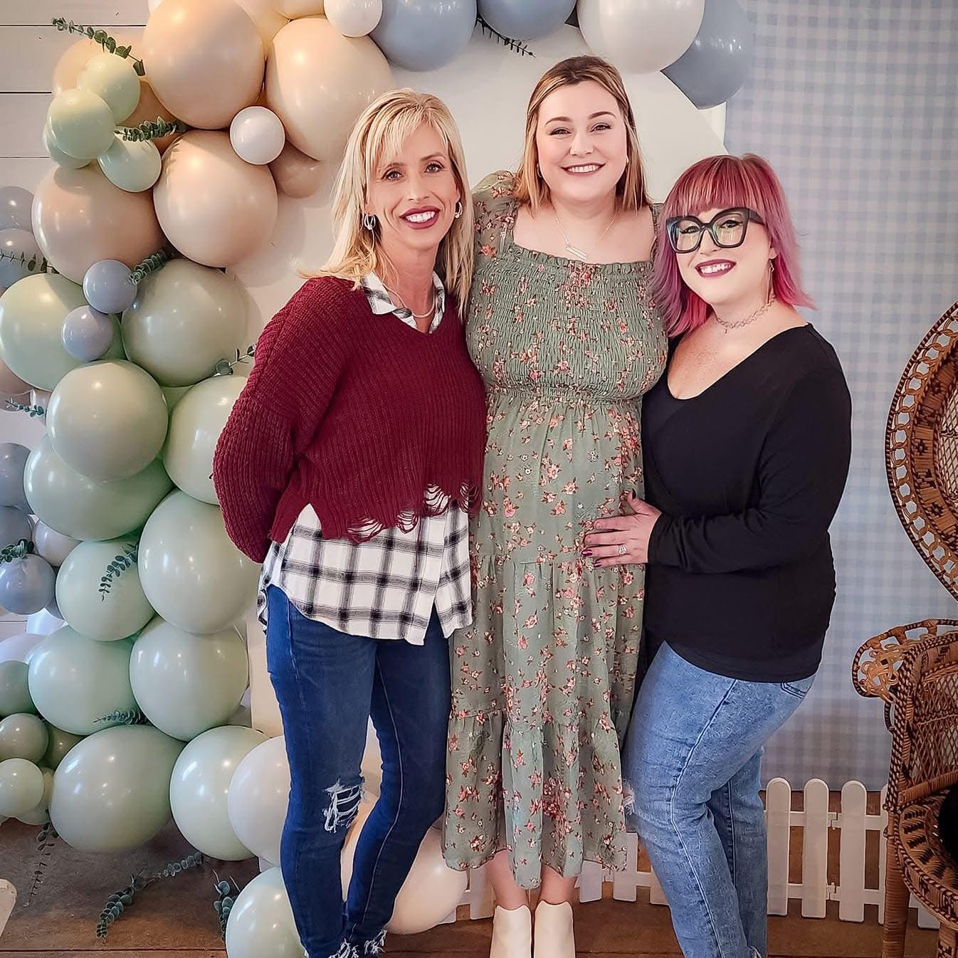 Looking for lost family | Posting for my mom trying to find a friend ...