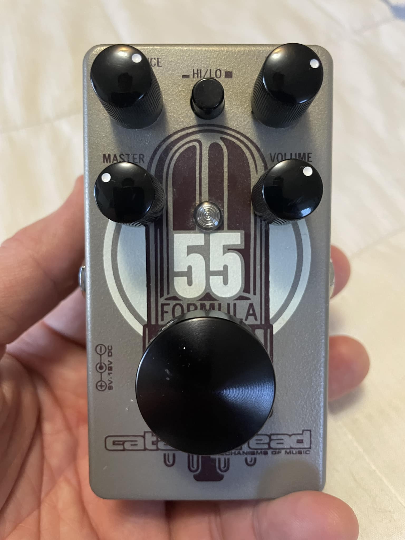 Tweed Deluxe pedal review with versatile tones