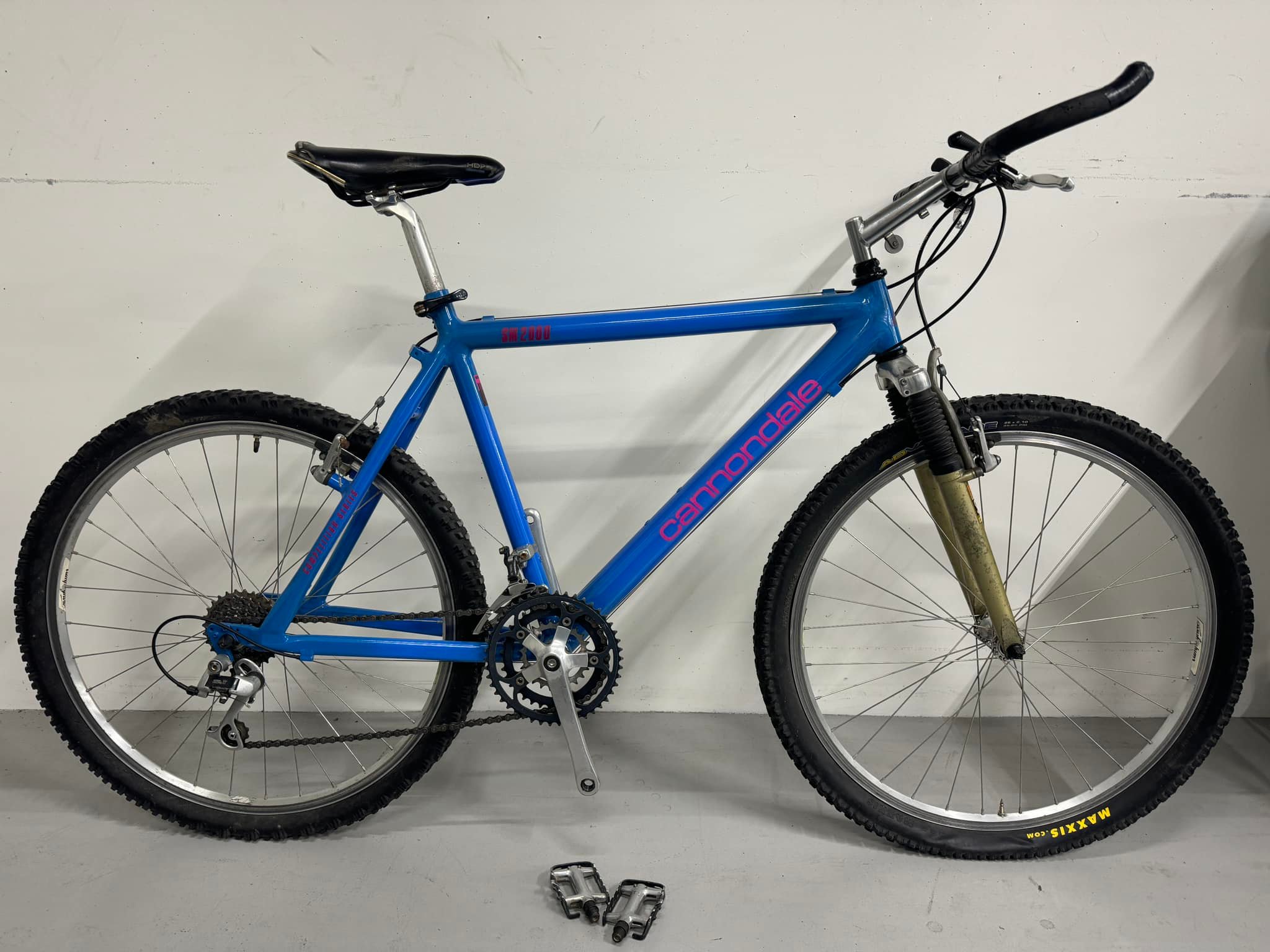 Repainted Cannondale SM2000 frame for sale