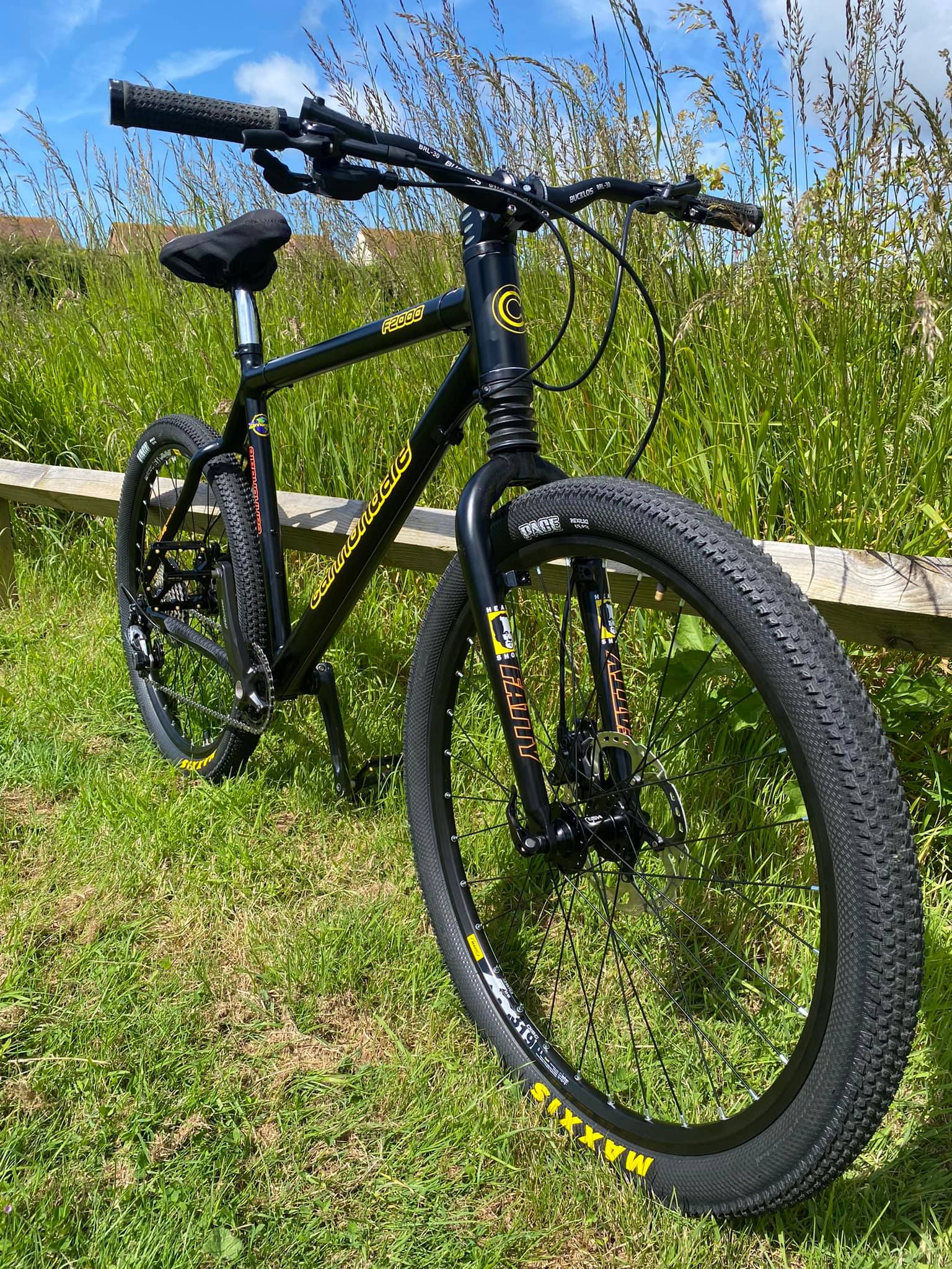 Updated 90s Cannondale bike with 11 speed gearing