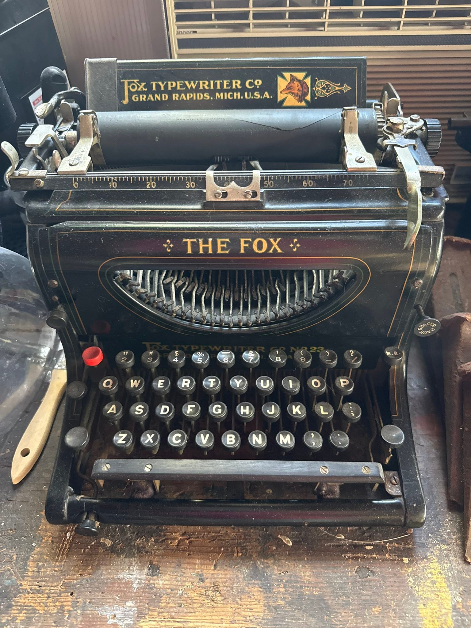 Vintage Fox Typewriter with intact bakelite buttons