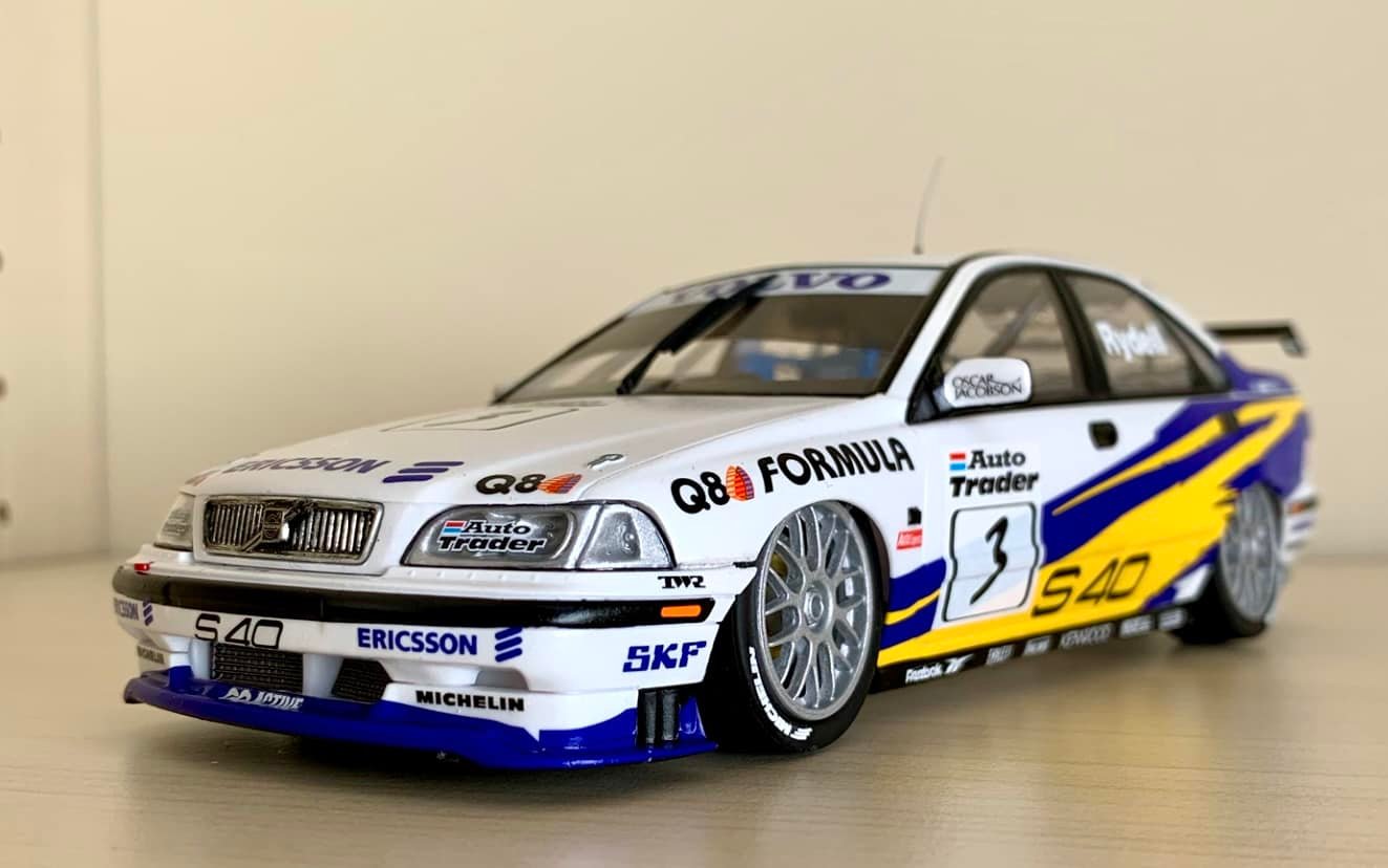Nunu Volvo S40 BTCC 1/24 model car build