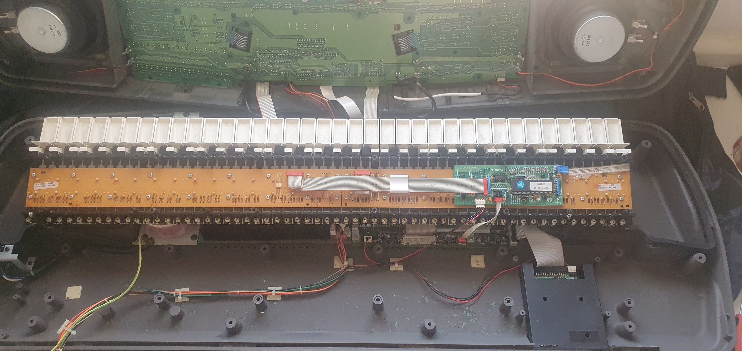 Restoring a WK8B keyboard after poor storage conditions