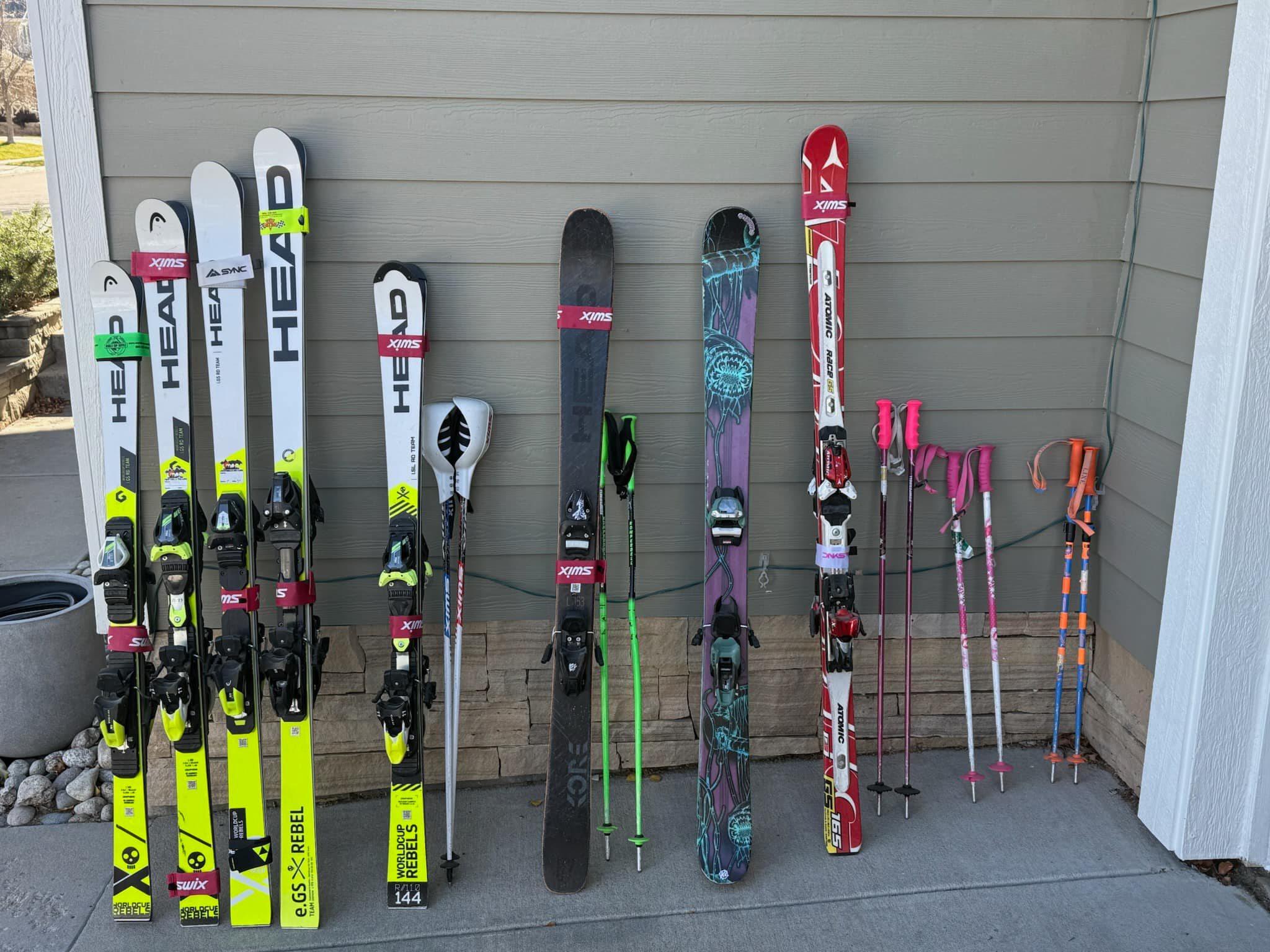 k2 freeride 18 ski poles 2022 – evo Equipped with a performance basket featuring notches K2 Carbon Freeride Adjustable Ski