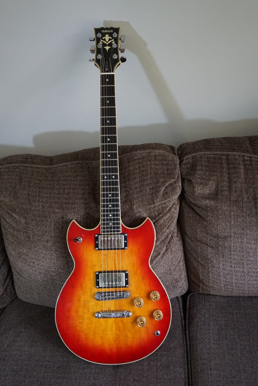 Picked this beauty up at the weekend 70's Yamaha SL430 Studio Lord