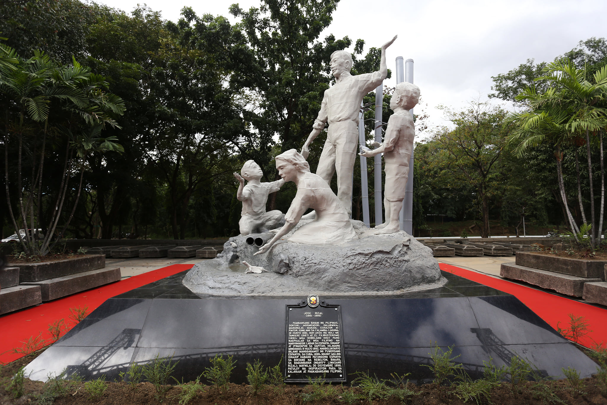 INQUIRER.net - FIRST EVER 3D RIZAL STATUE LOOK: The DOST...