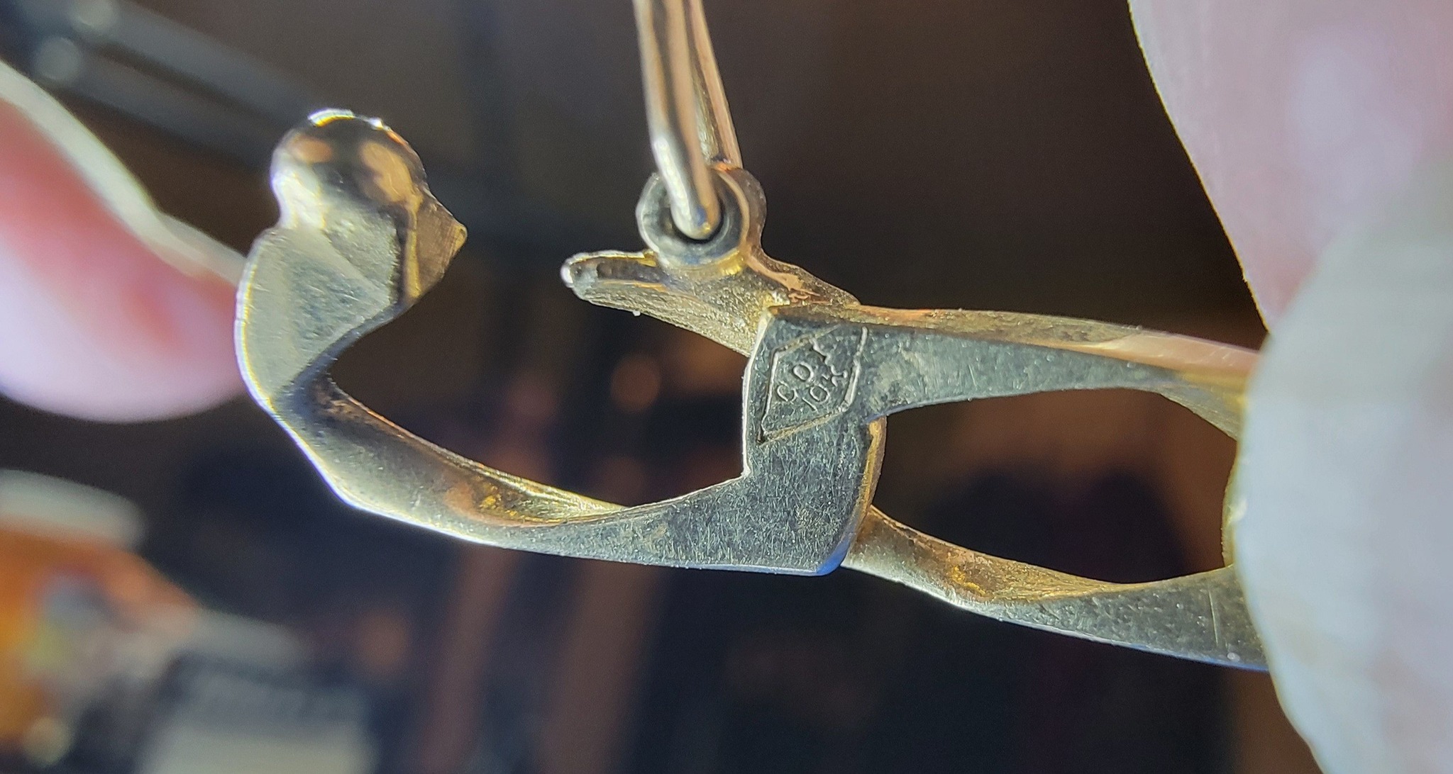What does this gold mark mean on my jewelry piece?