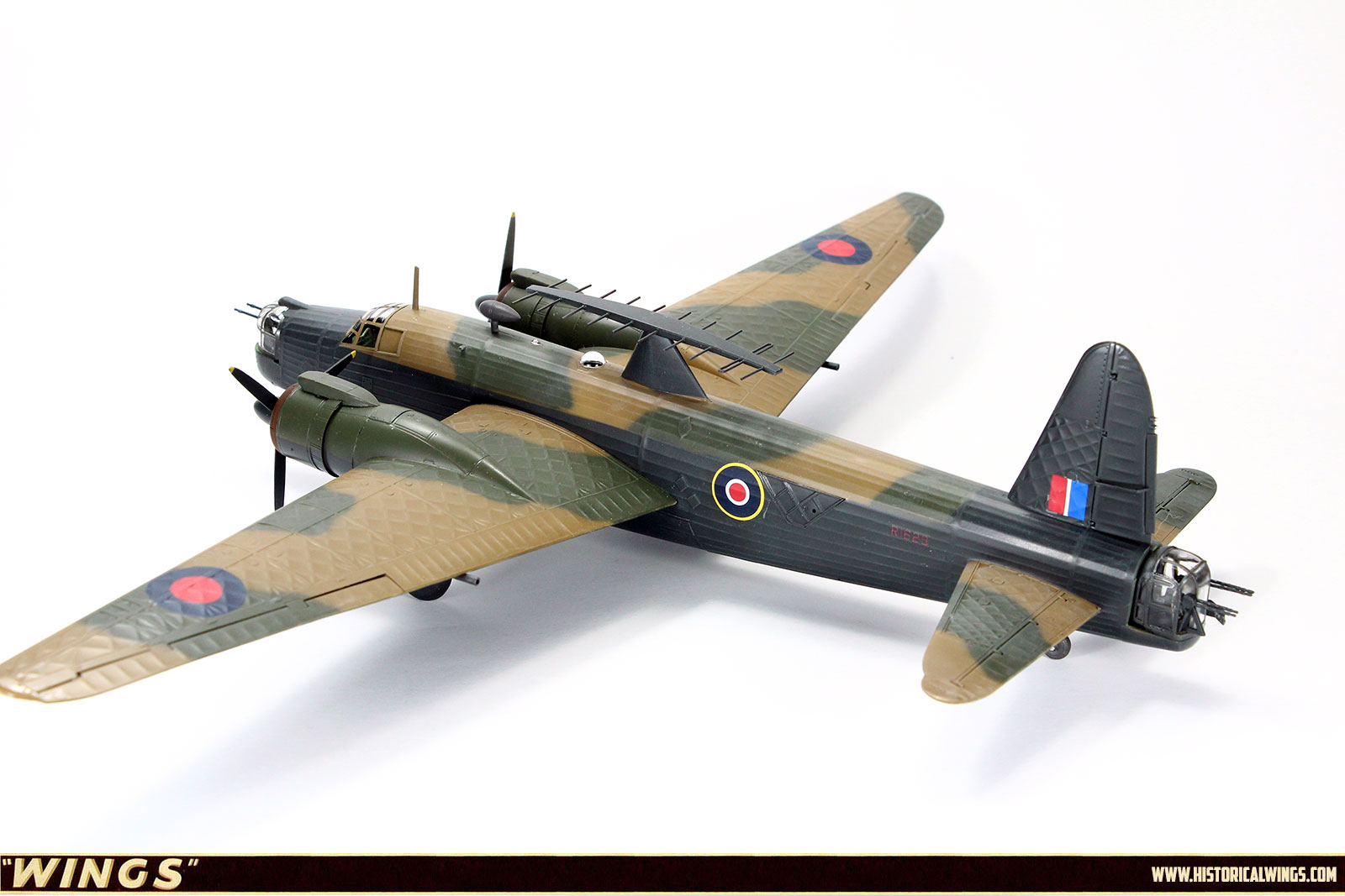 Wellington MK.III, 1/48 Trumpeter. Scratchbuilding process.