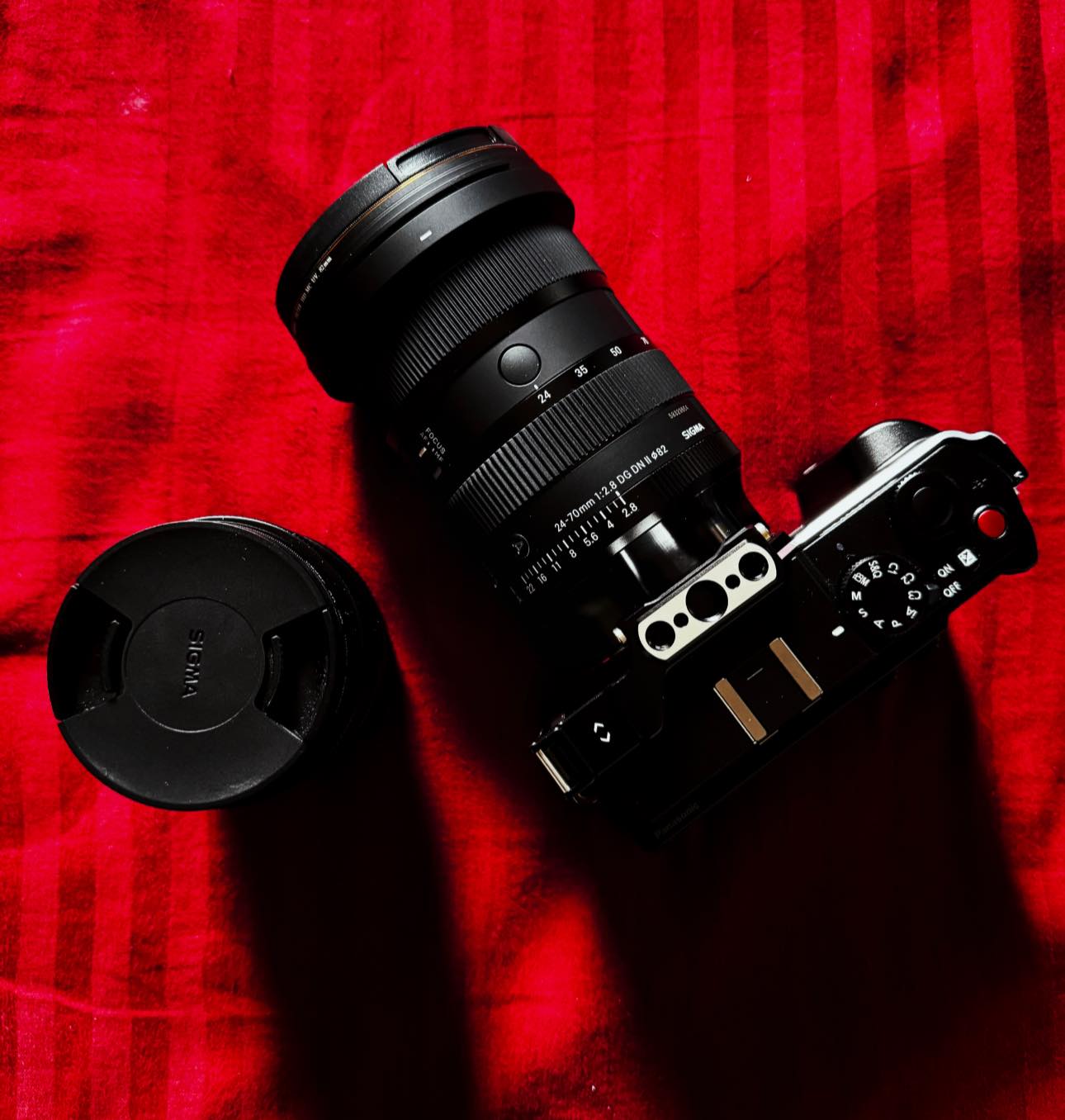 What is the feedback on using a Lumix 28-70mm f2.8 lens with a S9 