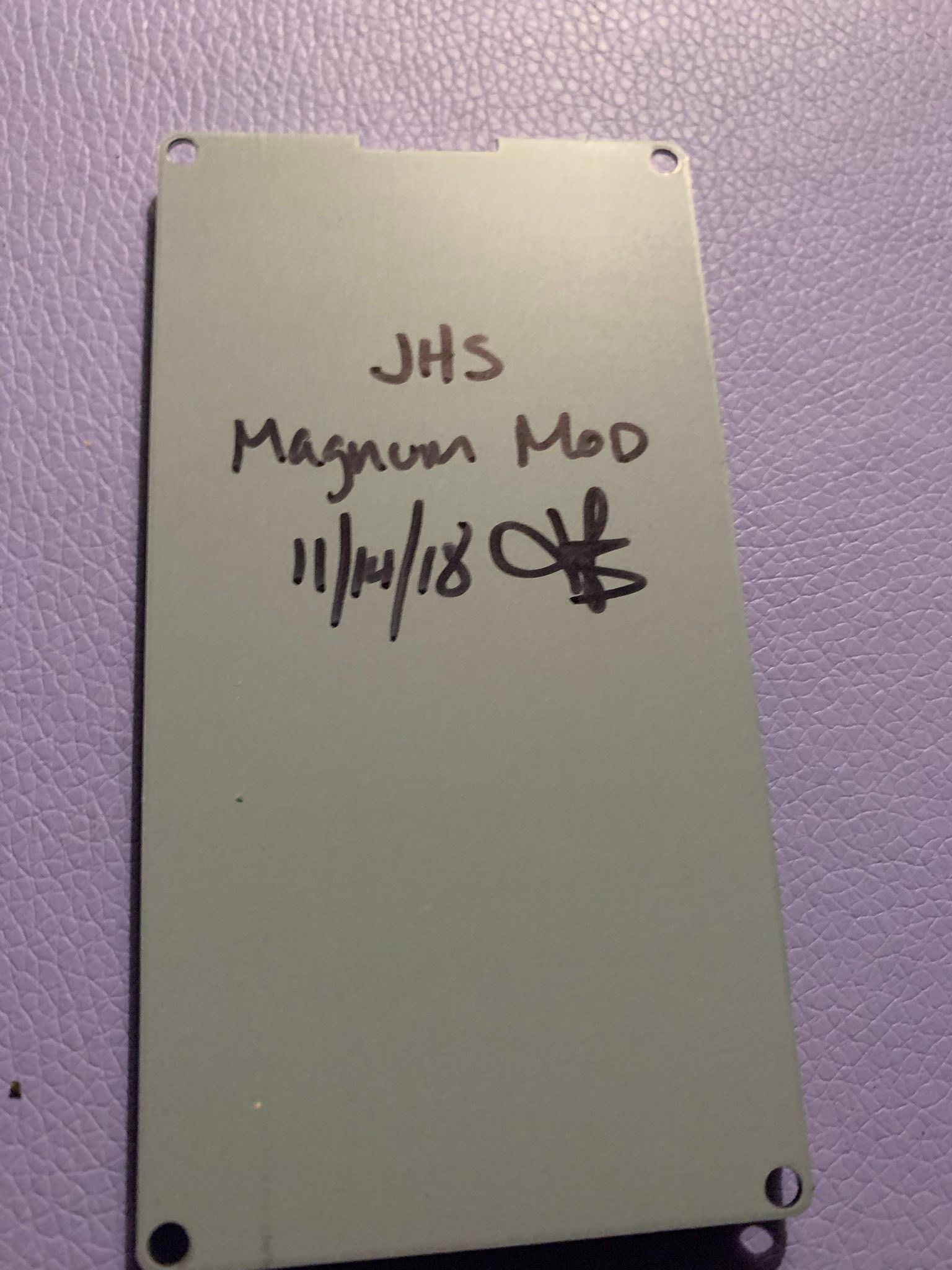 What does the JHS Boss GE-7 Magnum Mod entail?