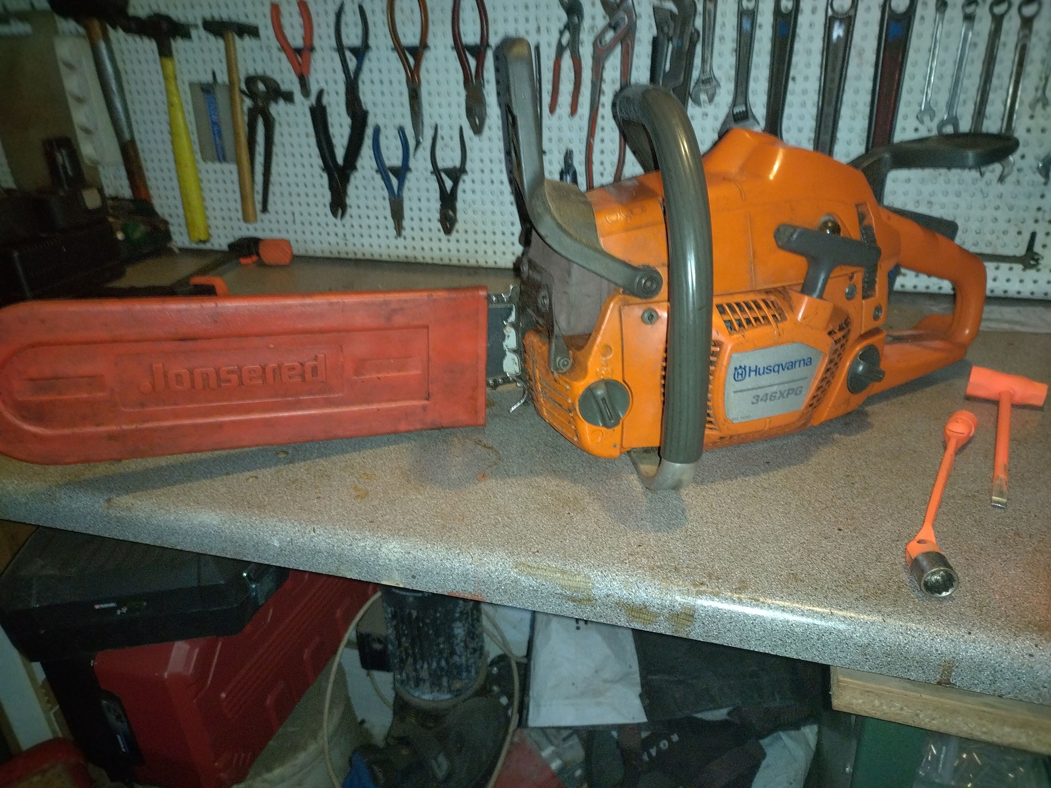 Husqvarna 346xpg saw serves well