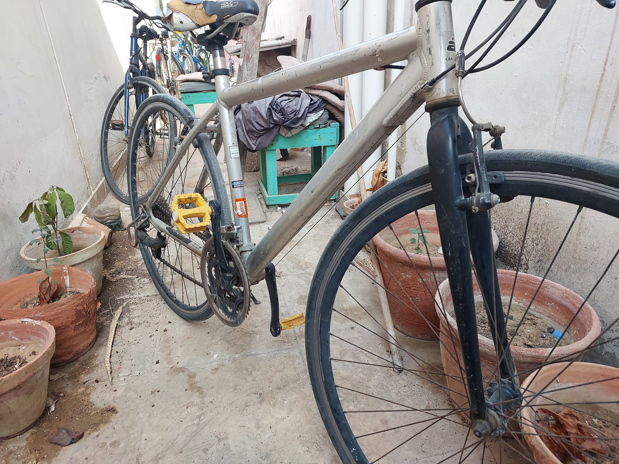 自転車本体 Asahi cycle 3 months old only Asahi Sport Hybrid Bike Made in Japan Shimano Tourney 1x8