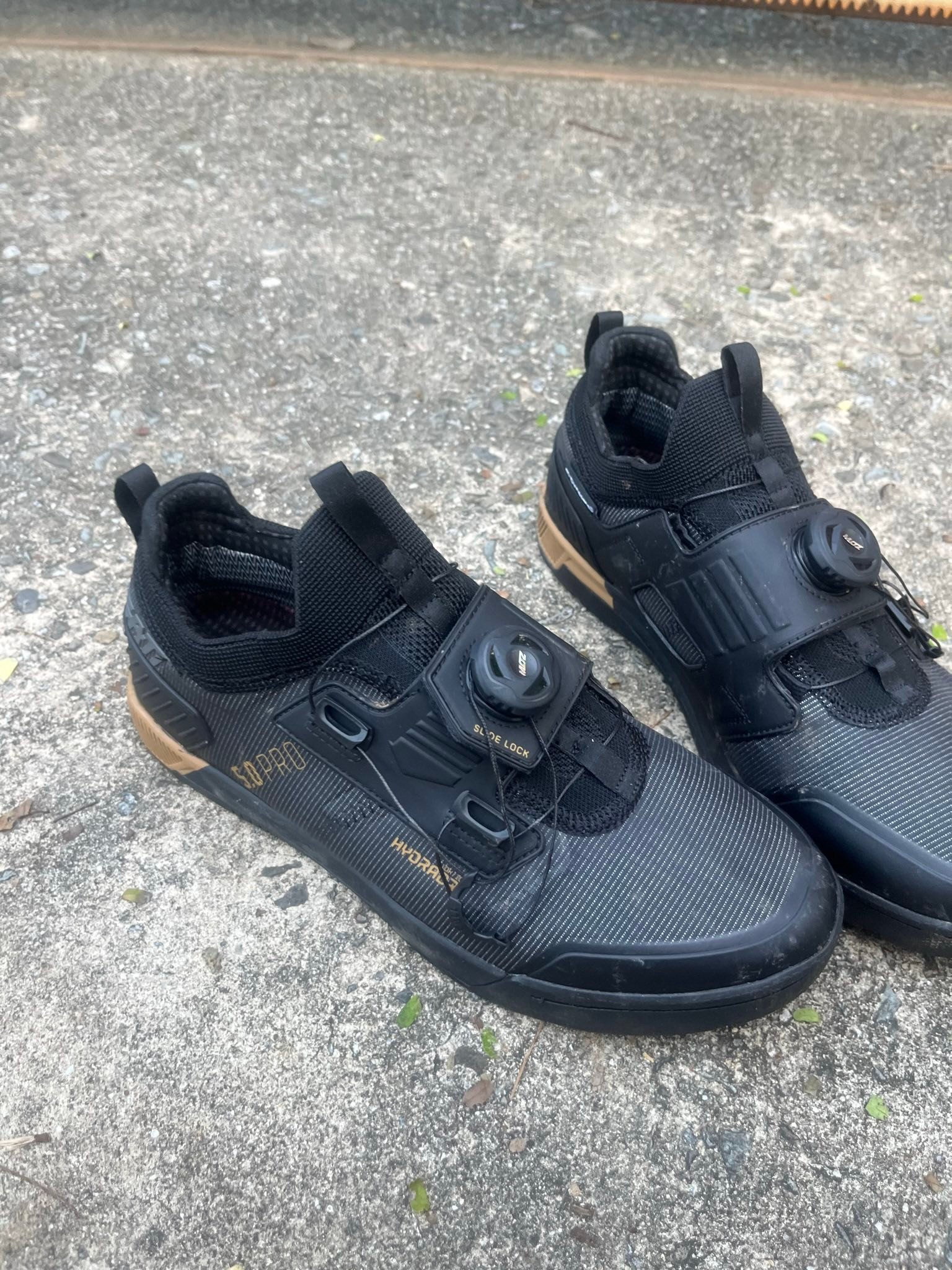 Leatt Hydradri 5.0 ProClip shoes for sale