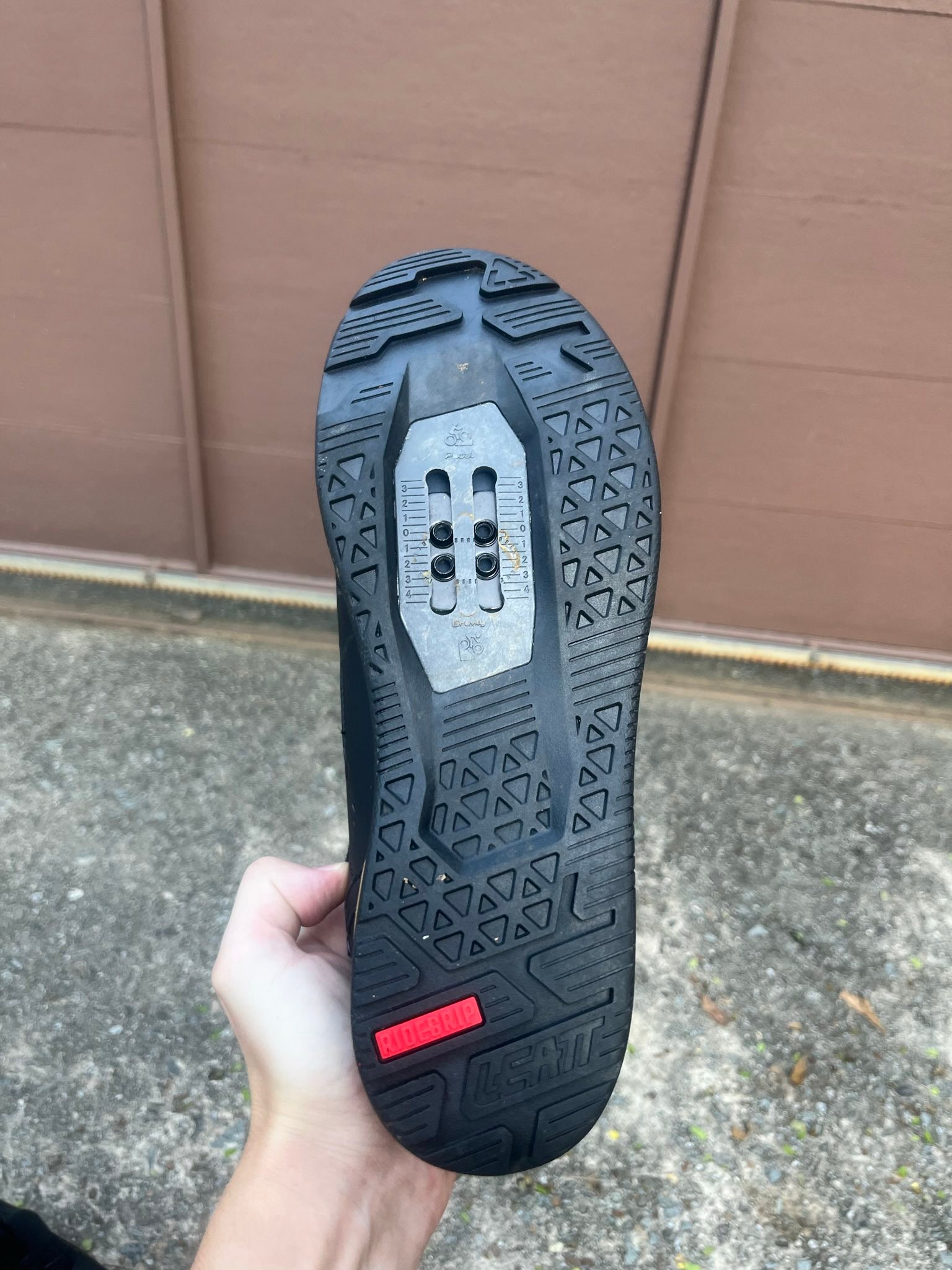 Leatt Hydradri 5.0 ProClip shoes for sale