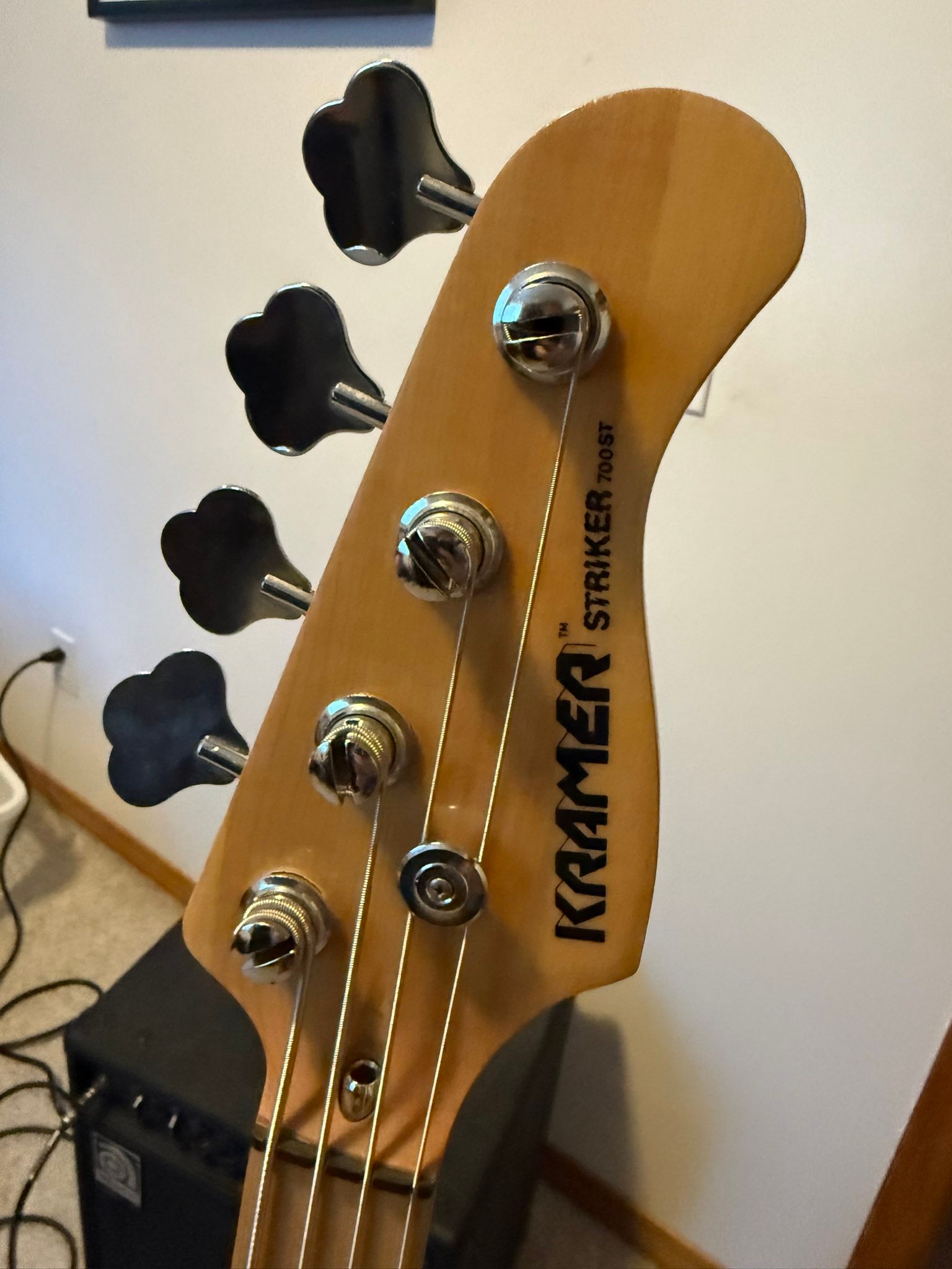 Kramer Bass Striker 700ST, a vintage Korean-made bass