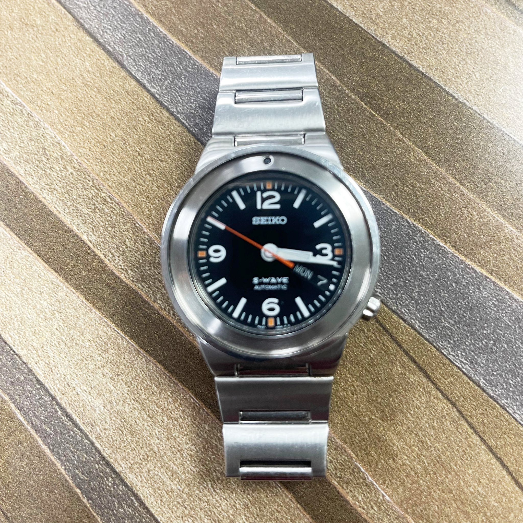 Seiko S-Wave SKX629 (7S26-0300), dated Nov 1999 for sale. A lesser 