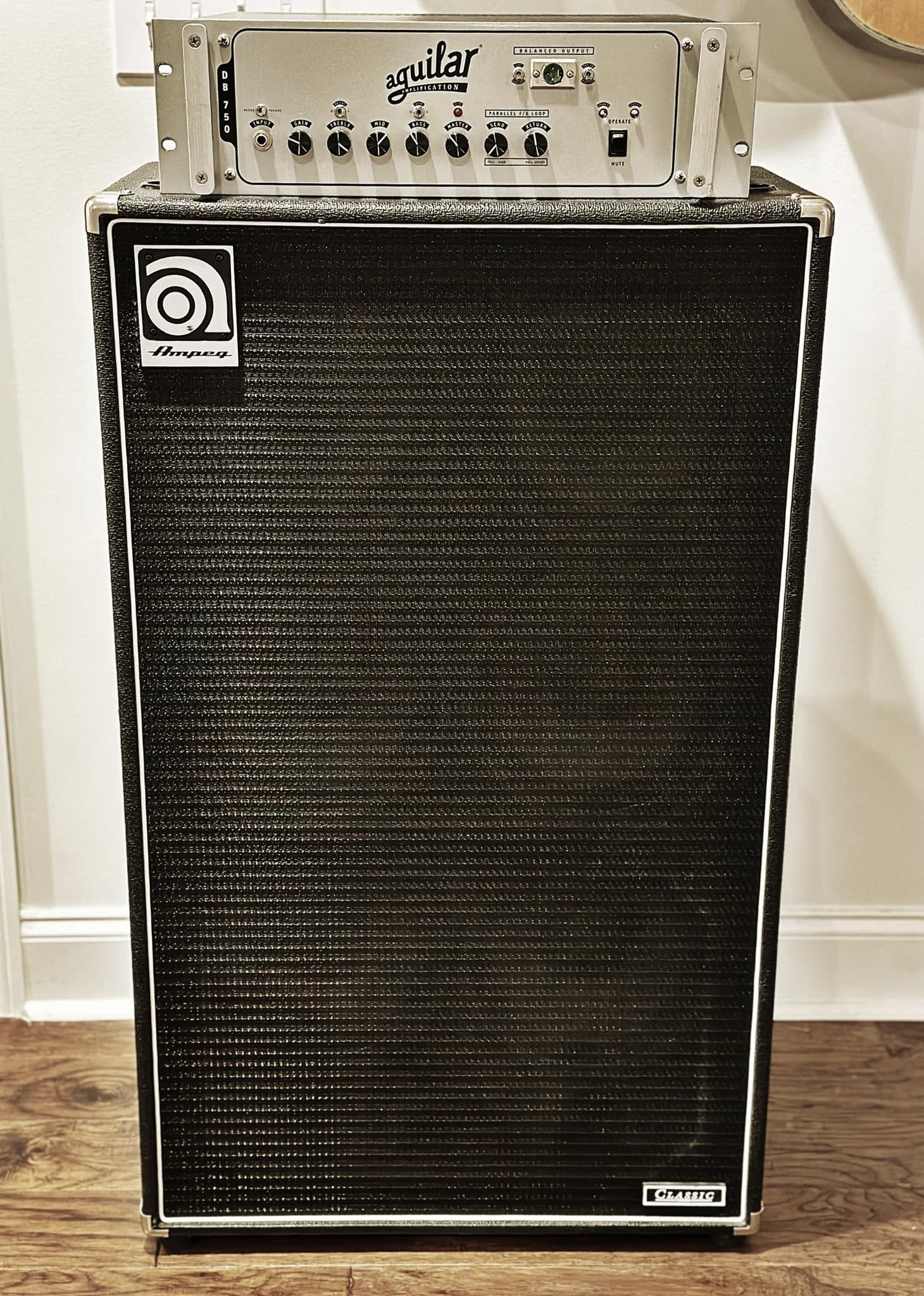 What case recommendations are there for an Aguilar DB750 amp?
