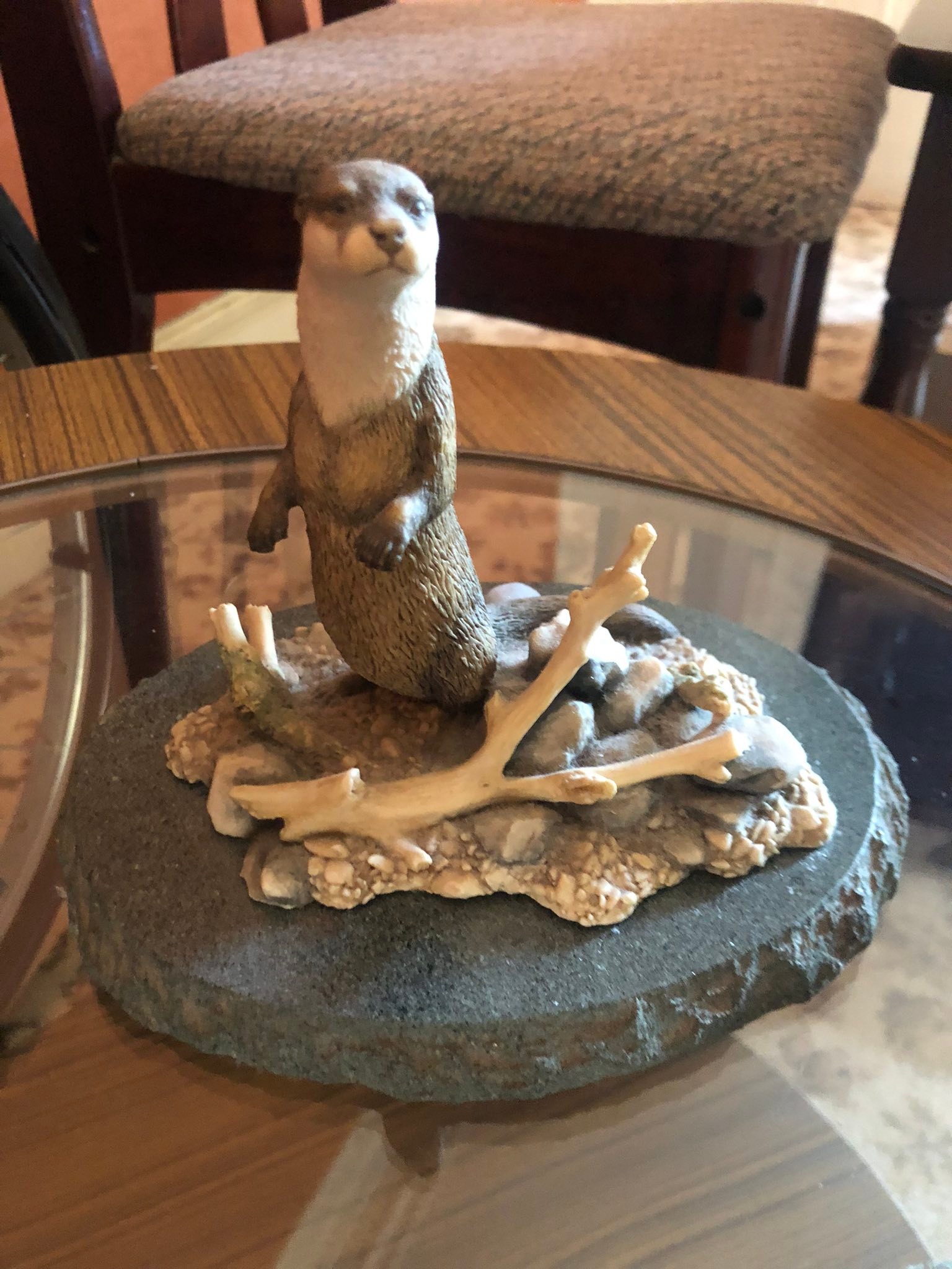 Small Bashful Otter 198$ (per piece)