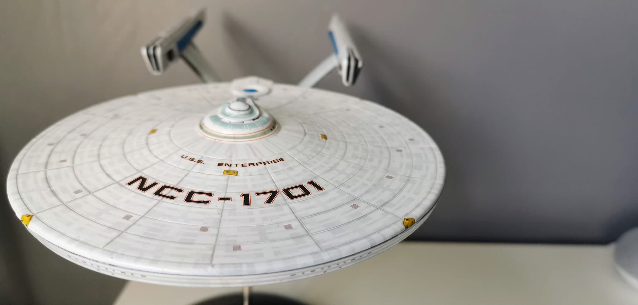 Bandai's 1/850 scale USS Enterprise NCC-1701 refit model