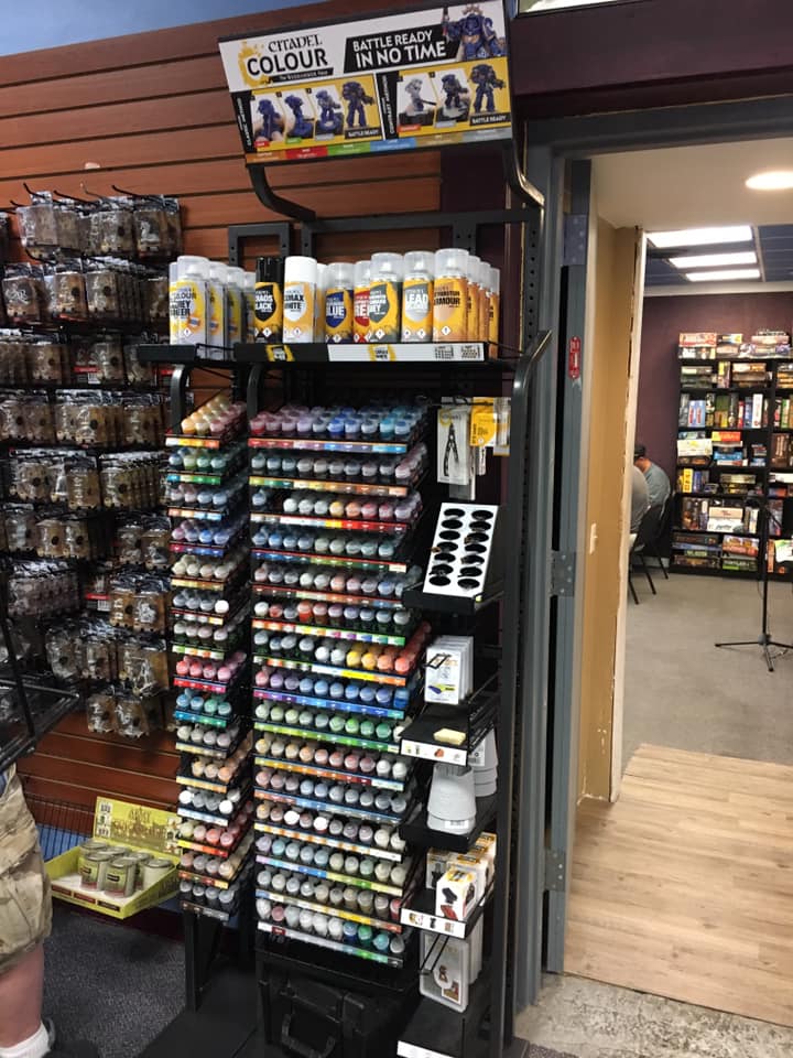 Game Cafe - The New Warhammer 40K paint rack looks...